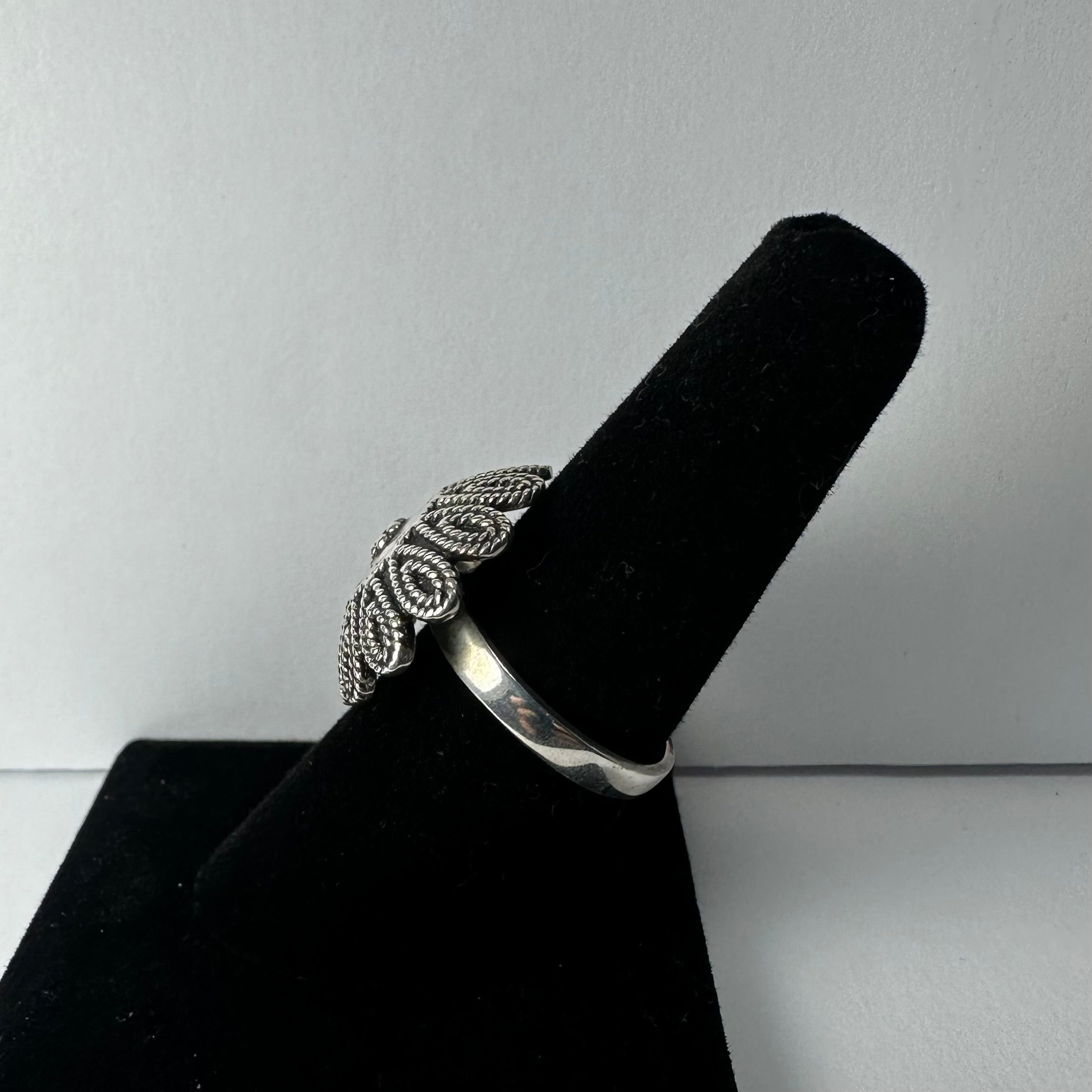 .925 Sterling Silver Flower Ring - Size 8 by Rare Earth Gallery - product image 5 for Resin Society