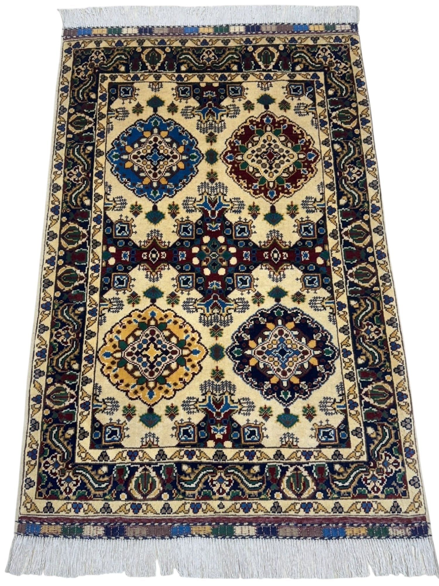 Hand-Knotted Afghani Kashi Wool Rug – 2’9″ x 4’4″