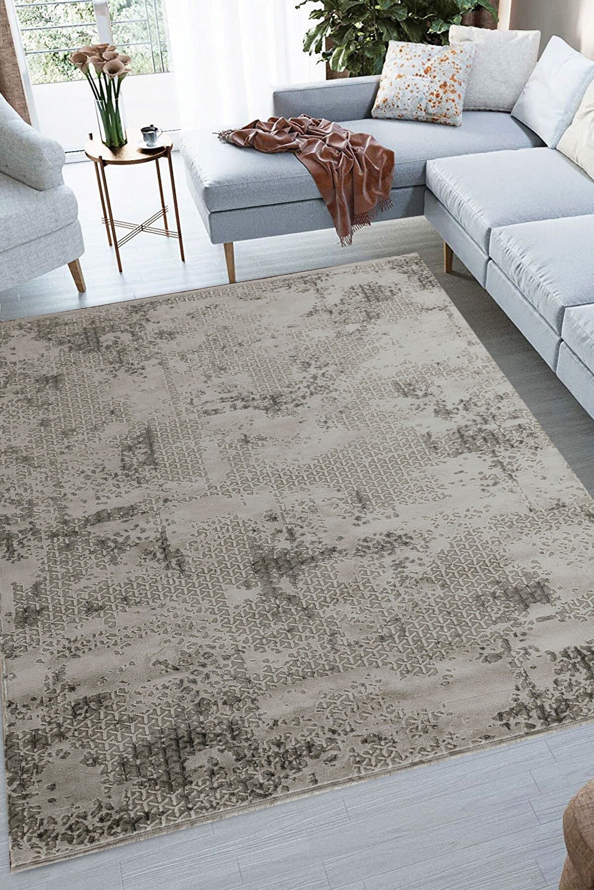 Graziella Rug detail image - Resin Society