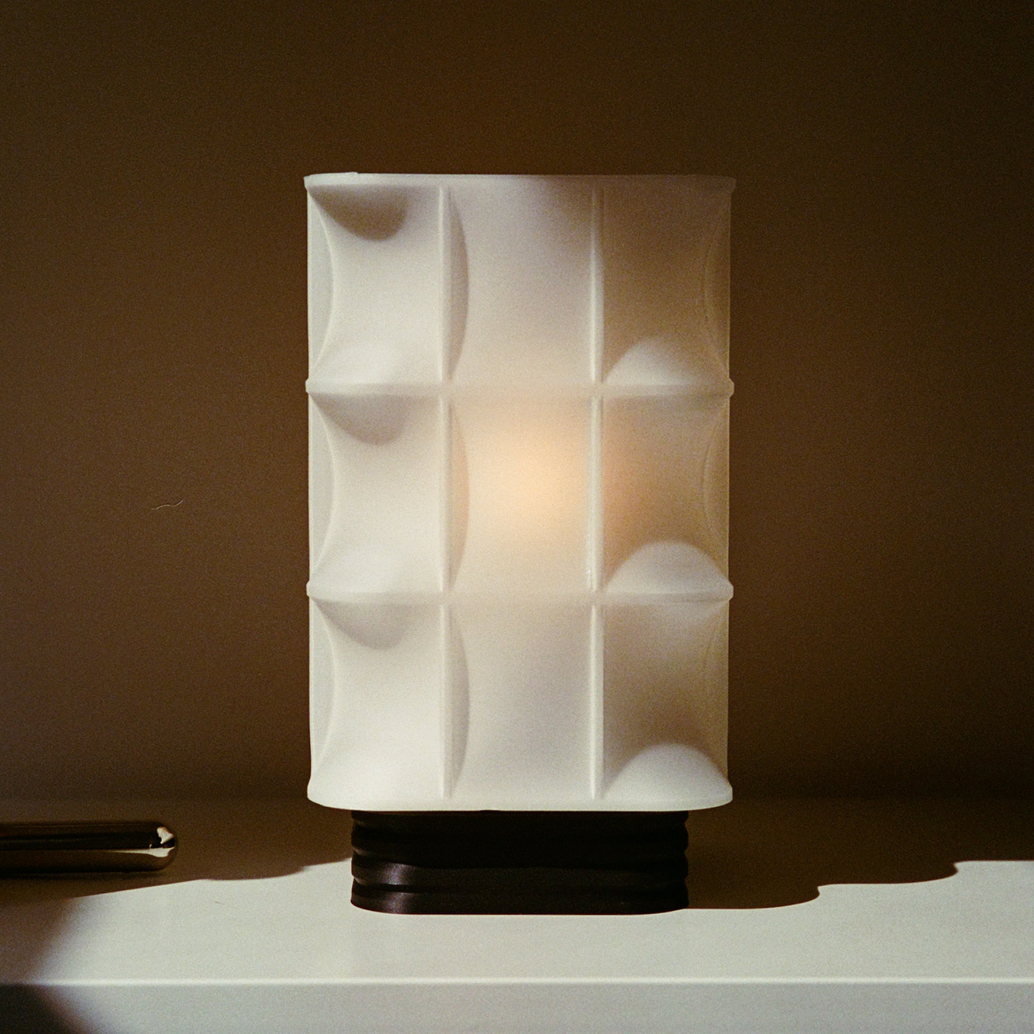 Scaffold Lamp by Wooj Design - product image 3 for Resin Society