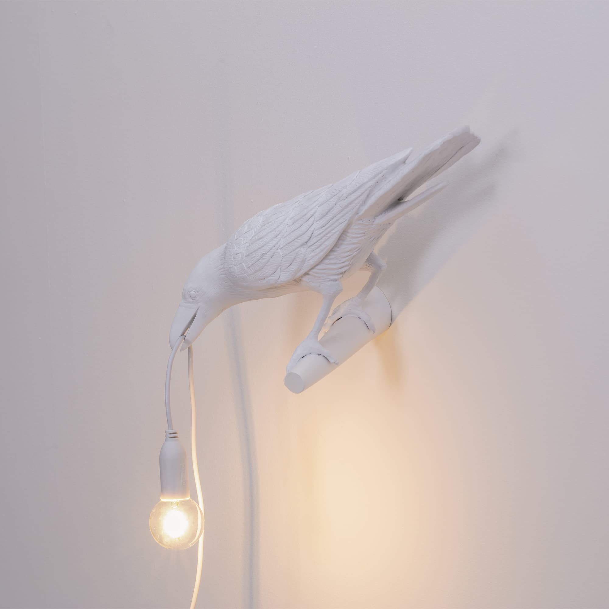 Bird Lamp White Looking Left detail image - Resin Society