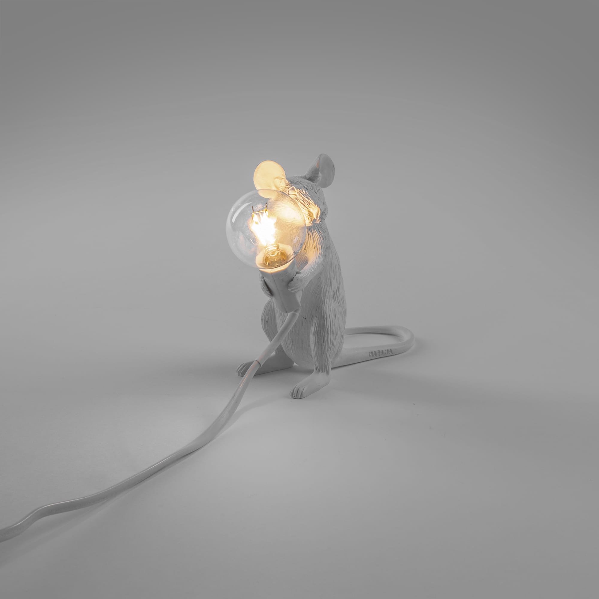 Mouse Lamp Mac Sitting EX detail image - Resin Society