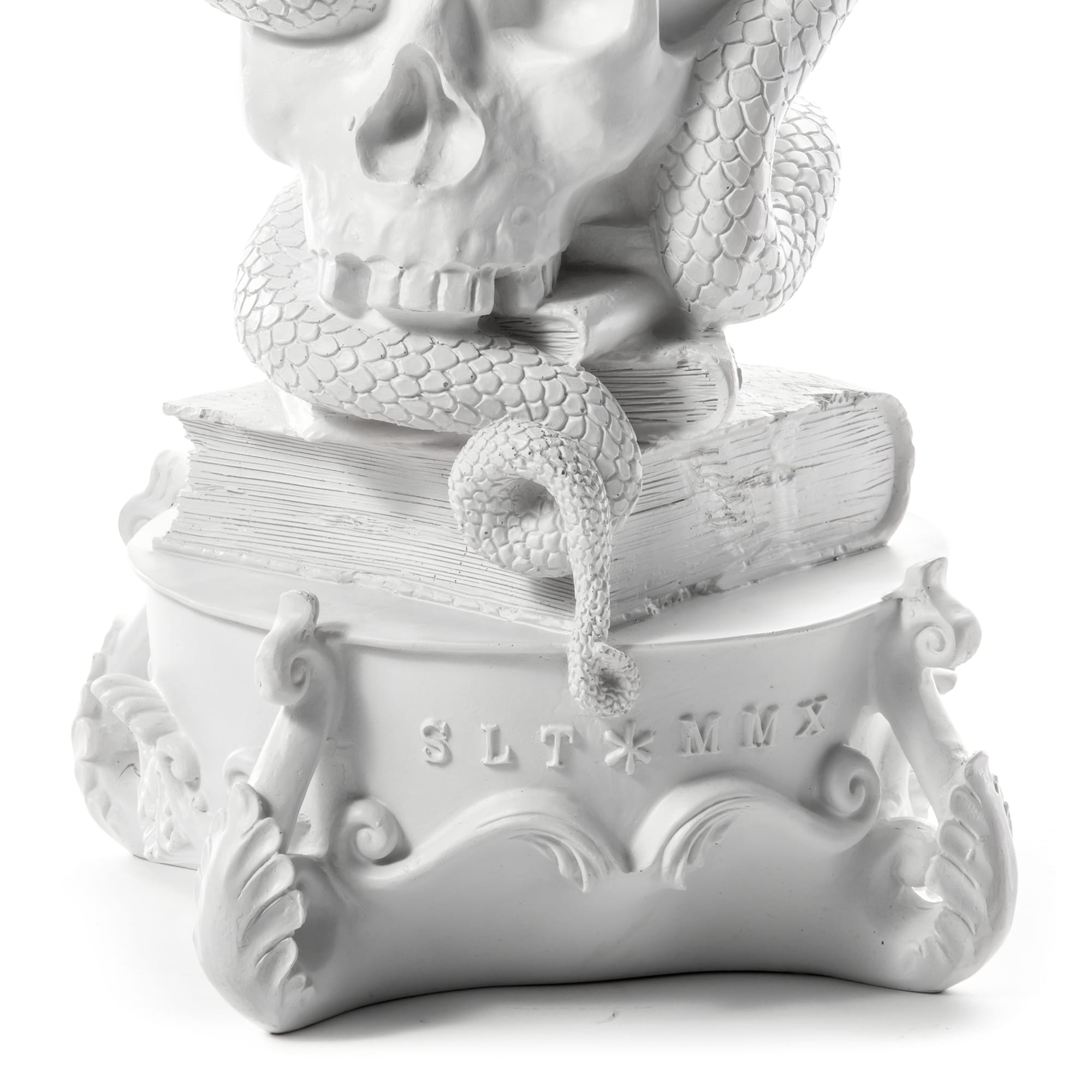 Giant Burlesque Skull White detail image - Resin Society