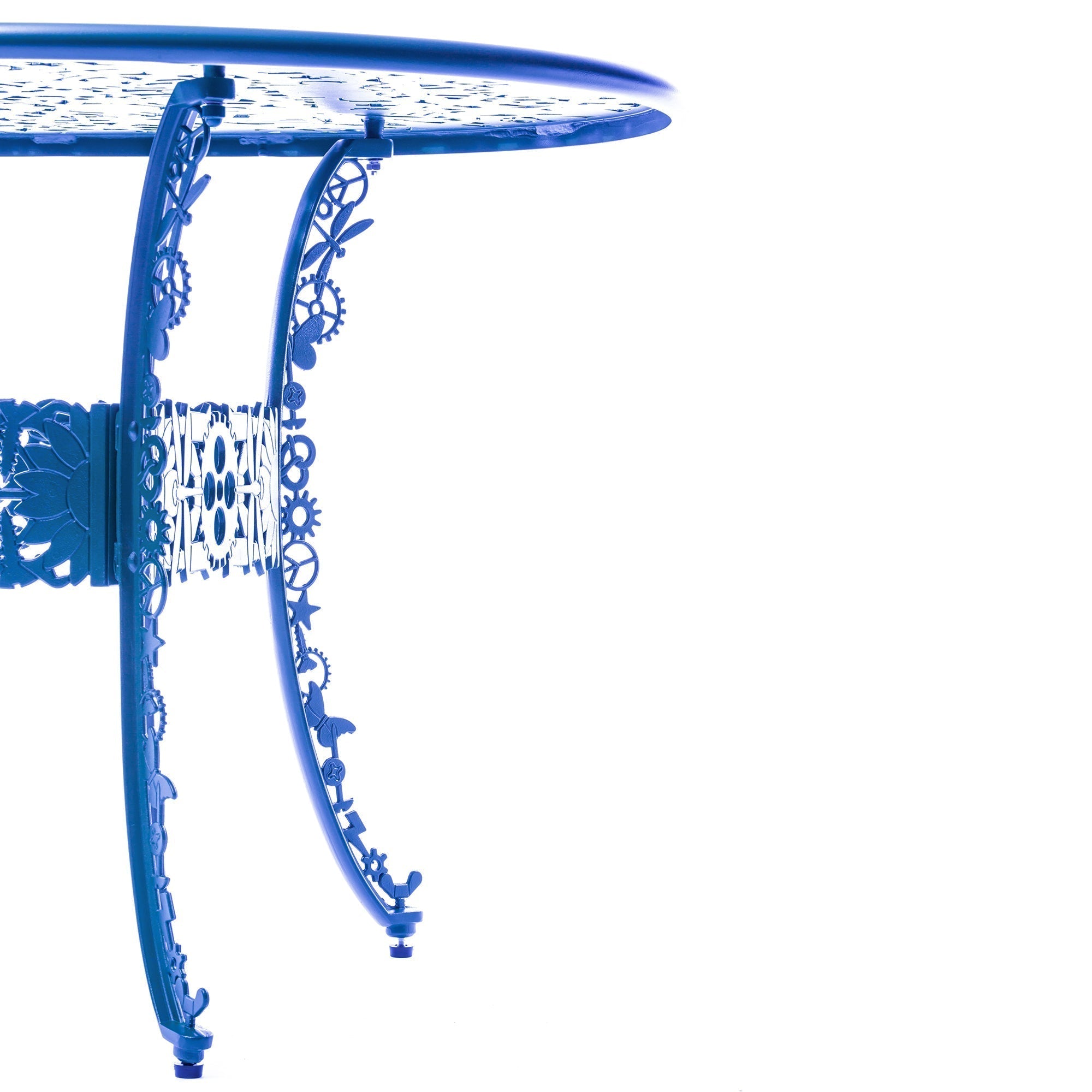 Industry Collection ALUMINIUM OVAL TABLE - SKY BLUE detail image - Resin Society