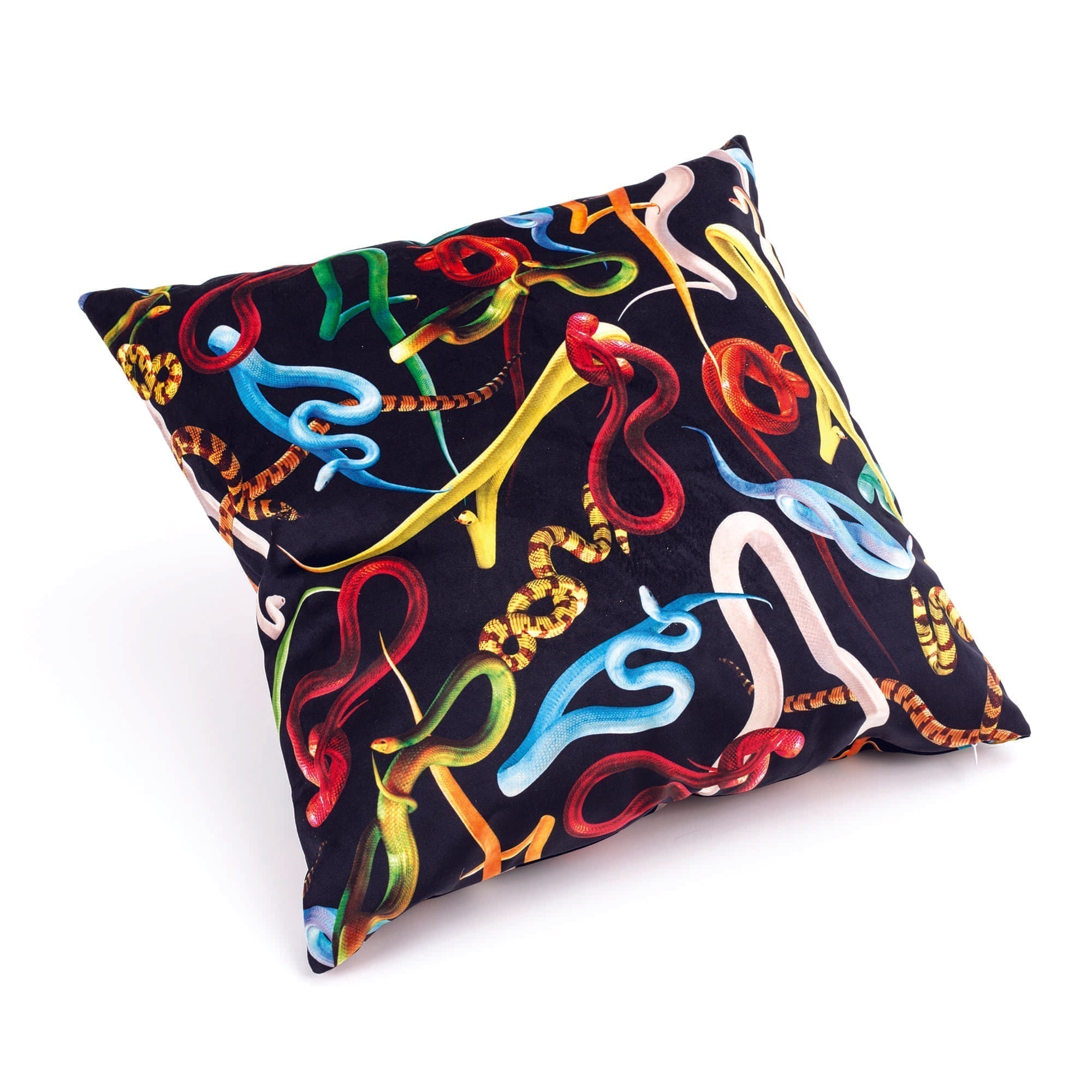 Cushion Snakes 50x50 detail image - Resin Society