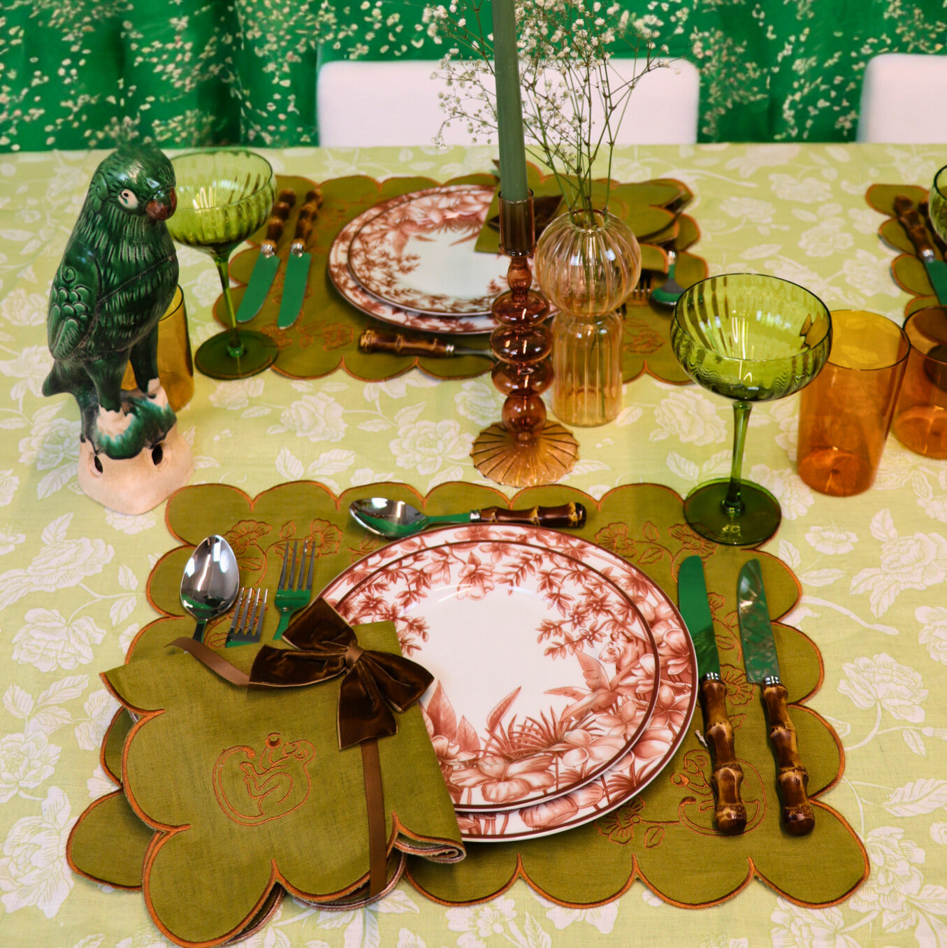Sepia Estate Dinner Plate - Set of 4 (+1 Bonus Plate) by Ro'Table - product image 11 for Resin Society