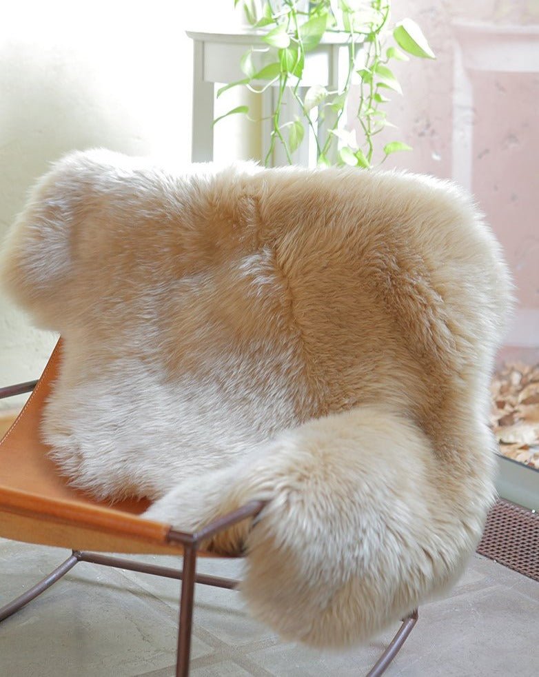 Single Fur Rug by Homelosophy