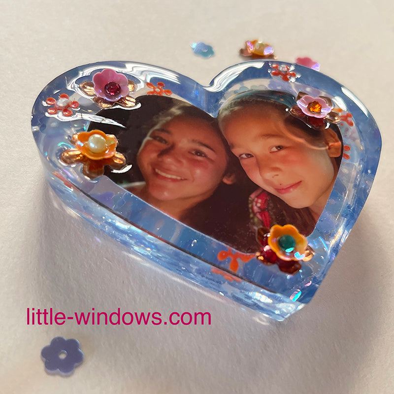 3-in-1 Heart Molds Set (super shiny silicone, make solid hearts, open hearts, and heart dishes in 4 sizes) detail image