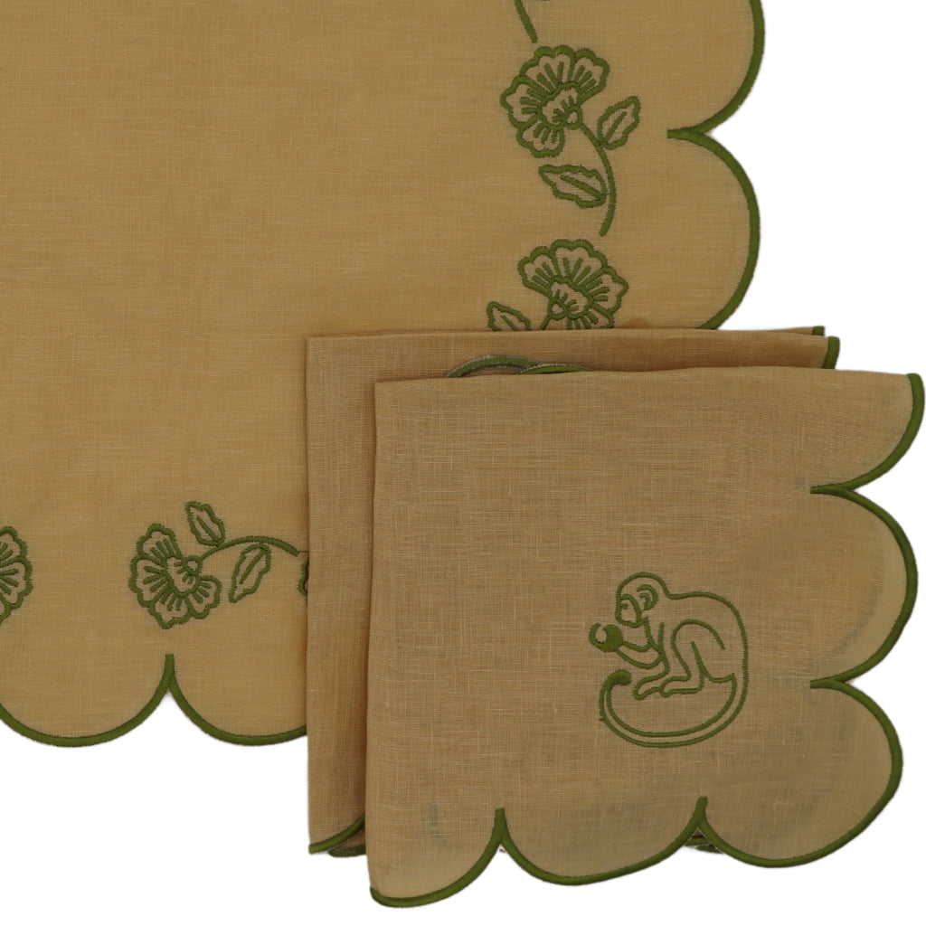 Sunlit Moss Napkin - Set of 4 by Ro'Table - product image 3 for Resin Society
