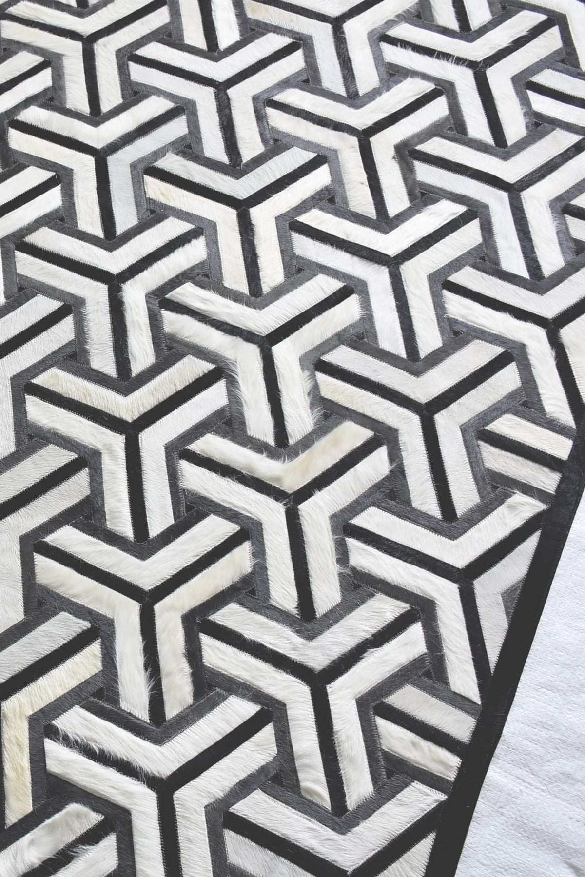 Thai – Cowhide Rug Modern by Homelosophy