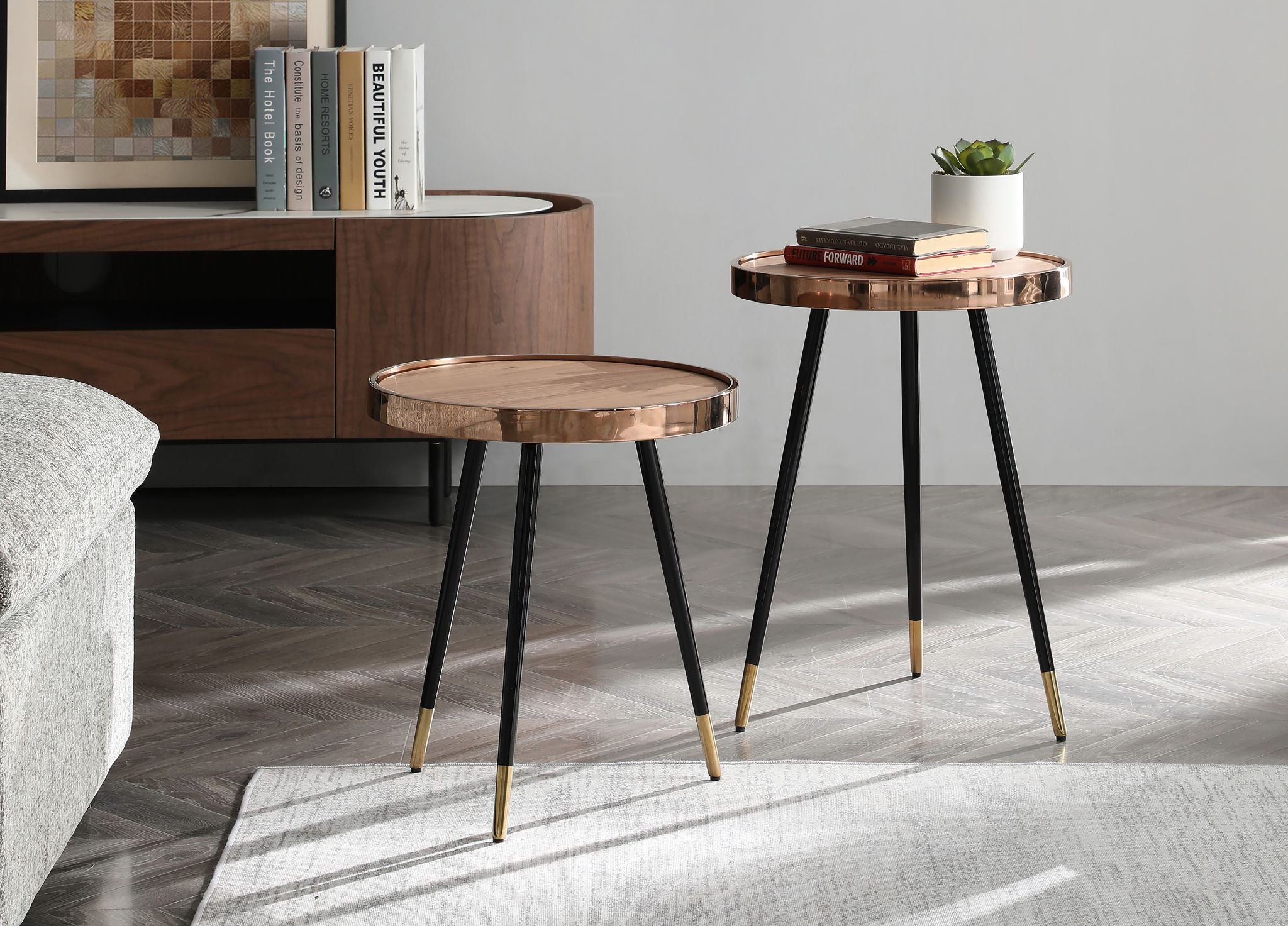 Meli Side Table detail image - Resin Society