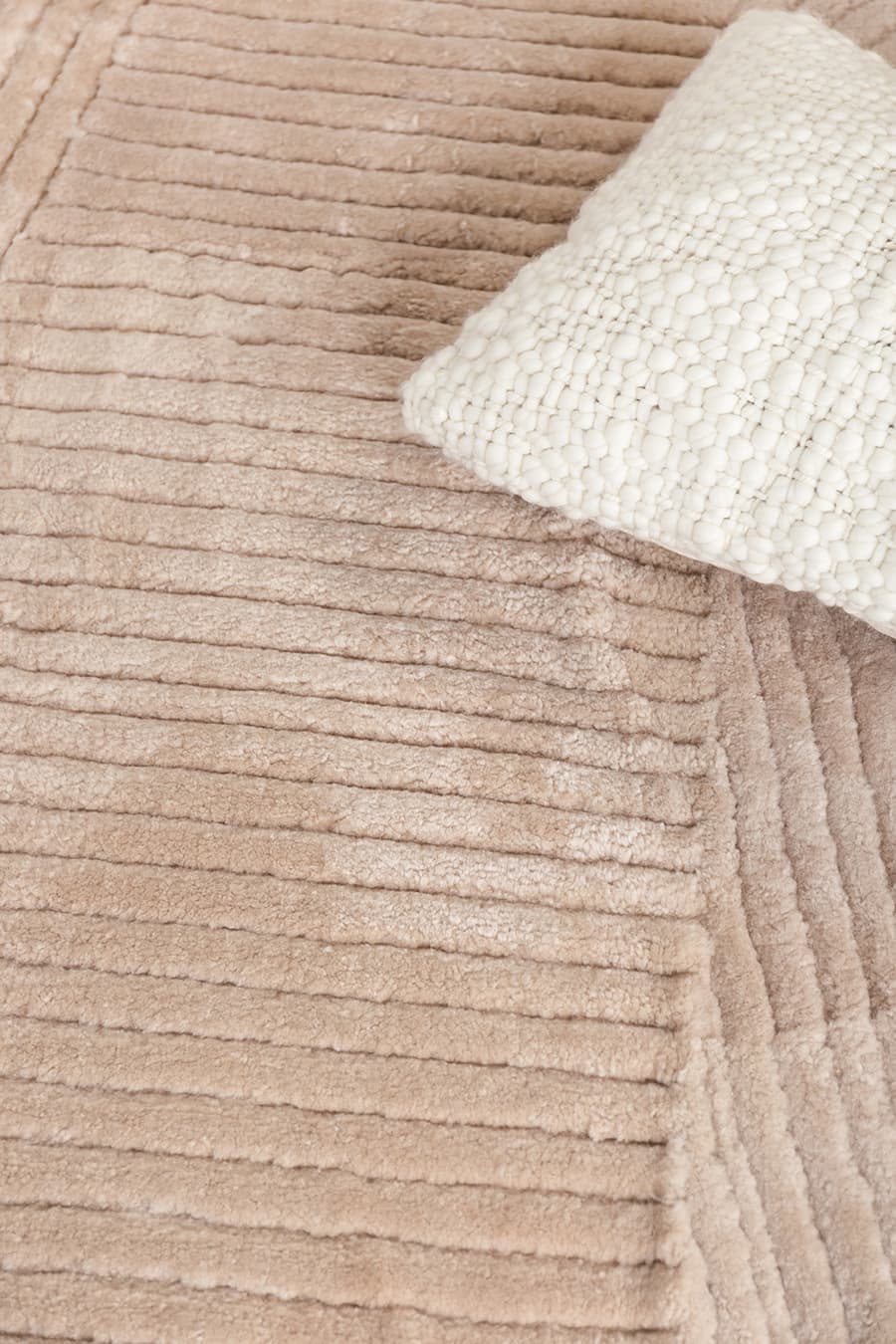 Weekend - Kilim Beige Shearling Rug by Homelosophy