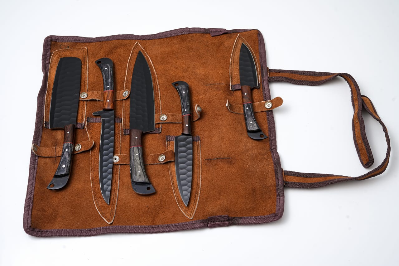 Hand-Forged 5-Piece Kitchen Knife Set | Hammered Black Carbon Steel | Pakkawood & Black WalnutHandles - CK-003 detail