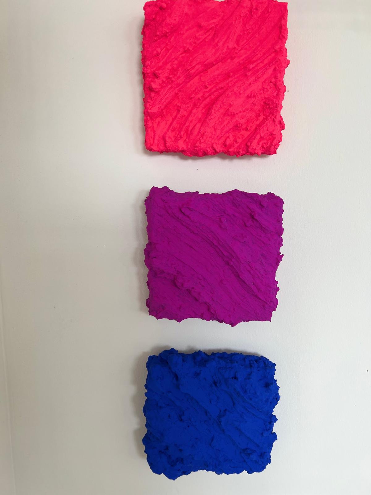 ABSTRACT POP ART NEON TEXTURED WALL