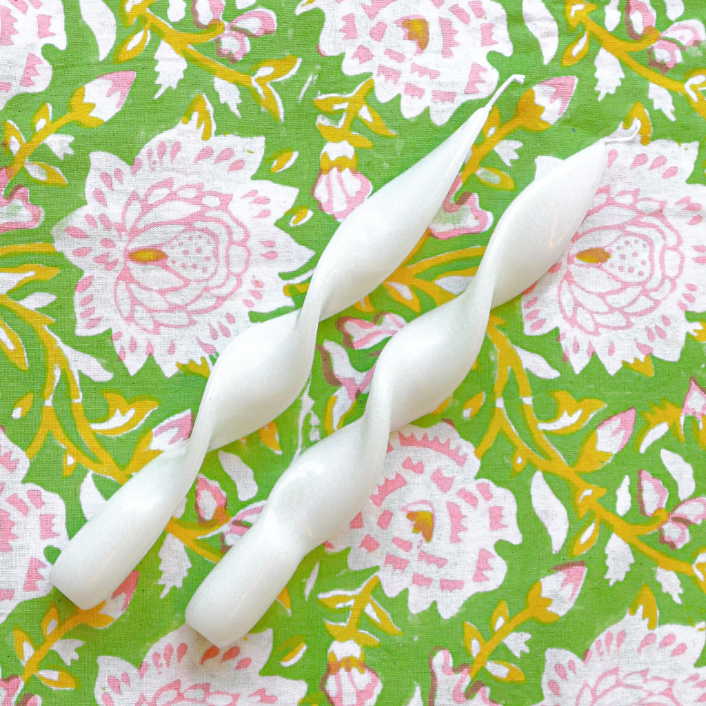 20 White Cotton Swirl Candles - 10 Packs of 2 by Ro'Table - product image 5 for Resin Society