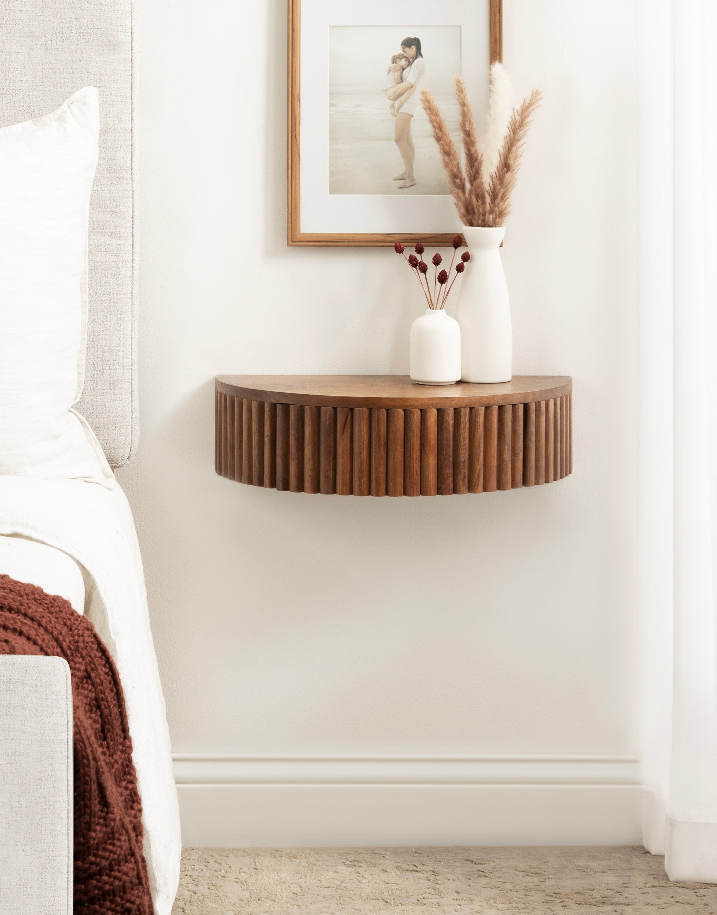 Reid Ribbed Floating Side Table