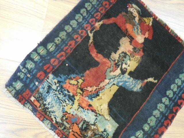ANTIQUE UNIQUE PICTORIAL OMARKHAYYAM RUG 1.5x1.8 Ft