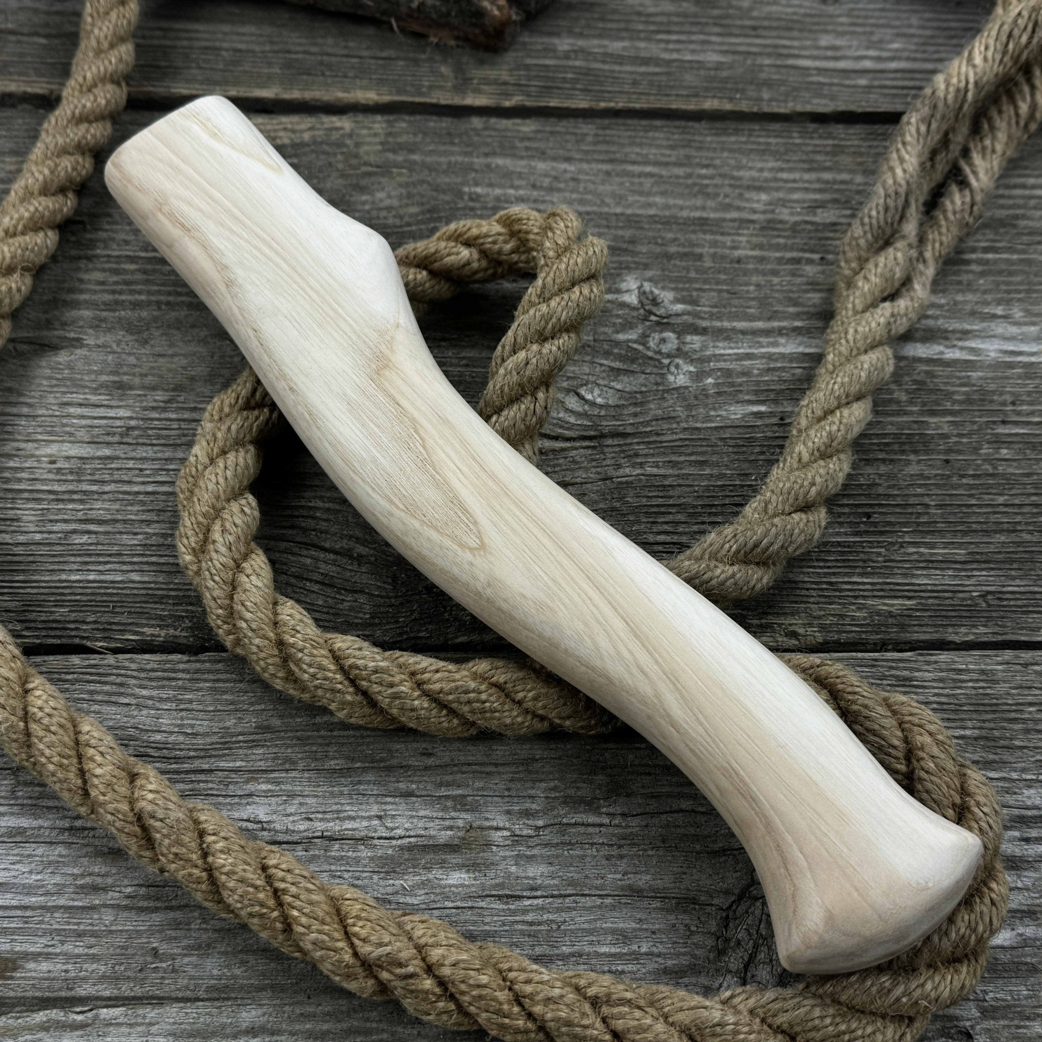 Ash wood axe handle with red oak wedges, 31 cm (12.2 inches), Sharky Forged Steel Tools