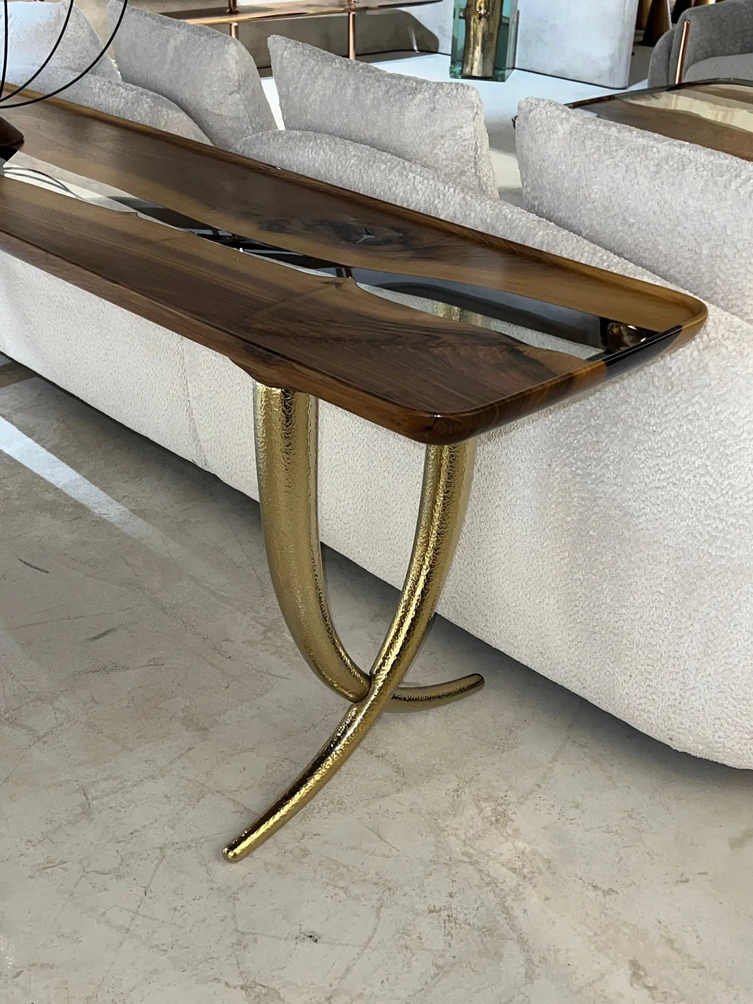 Ivory Collection epoxy resin sofa and console table made of walnut wood with golden aluminum legs