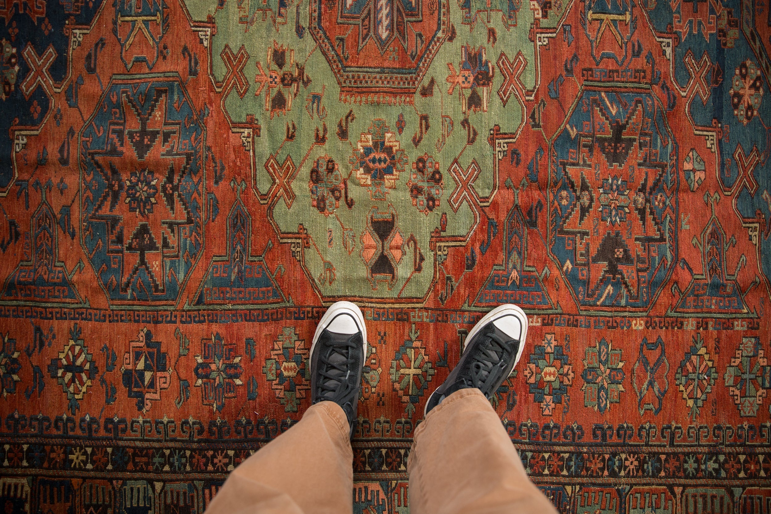 8.5x10.5 Antique Soumac Design Carpet by Old New House® - product image 2 for Resin Society