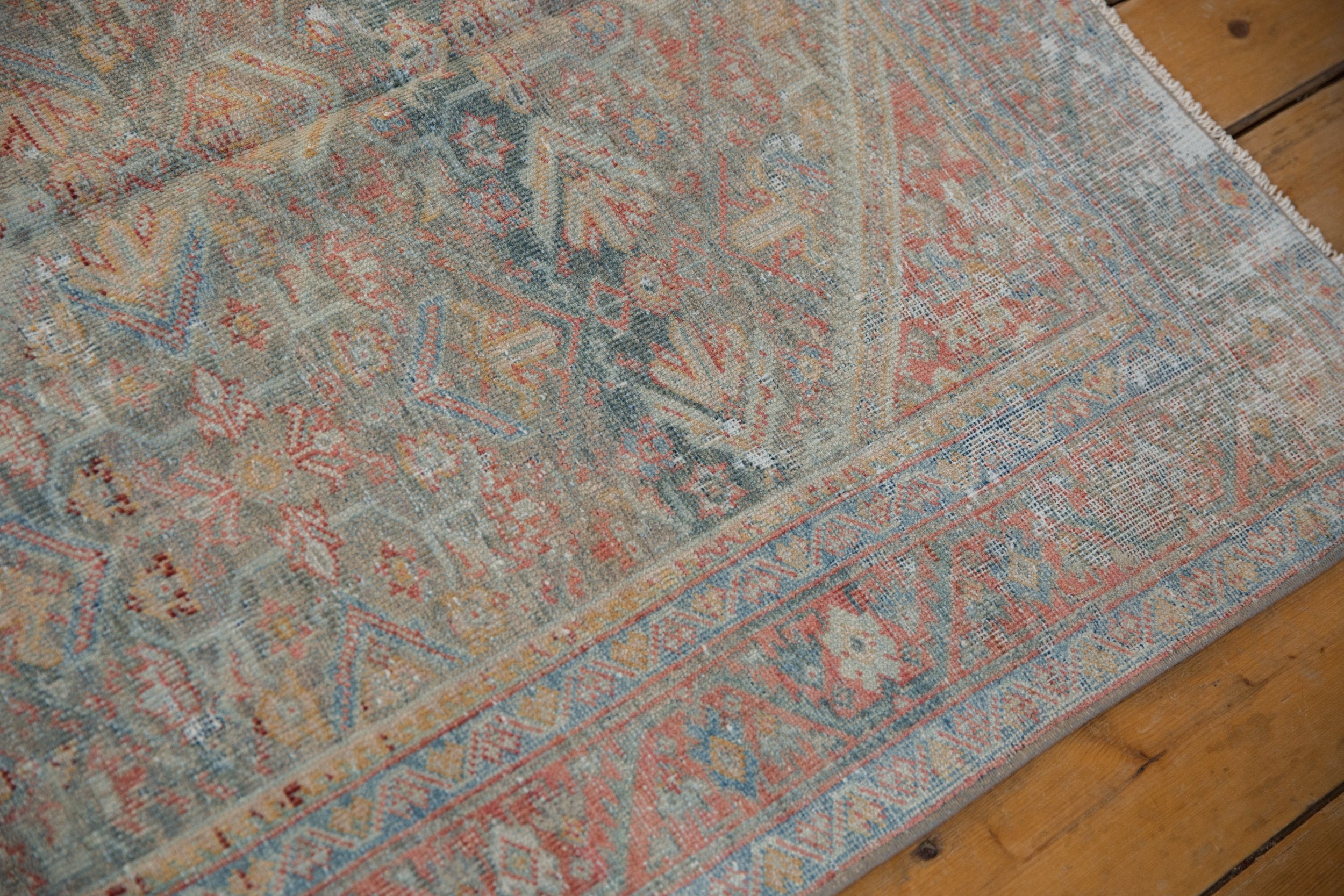 4x6.5 Vintage Distressed Mahal Rug by Old New House® - product image 6 for Resin Society