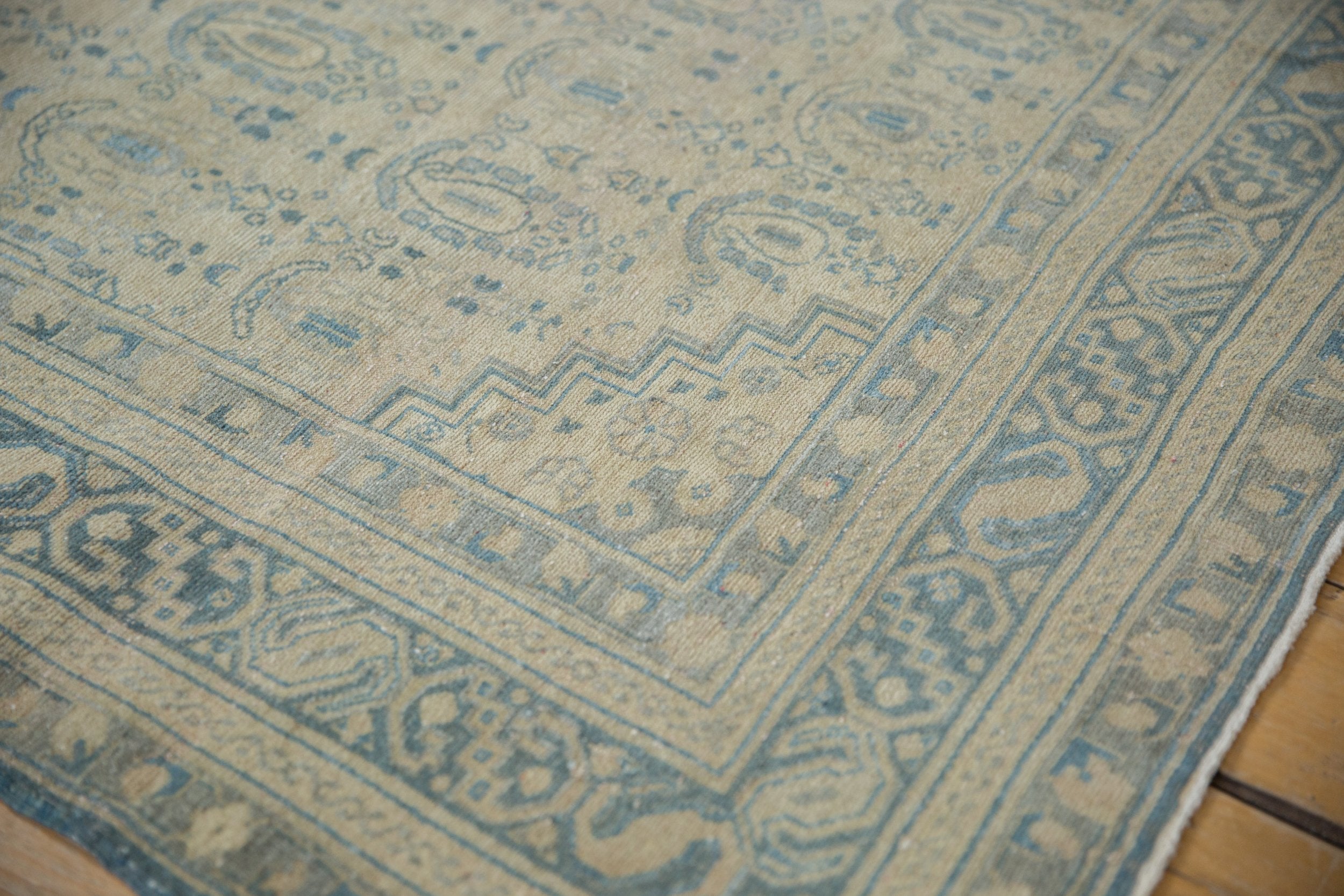 5x8.5 Vintage Distressed Sivas Carpet by Old New House® - product image 4 for Resin Society