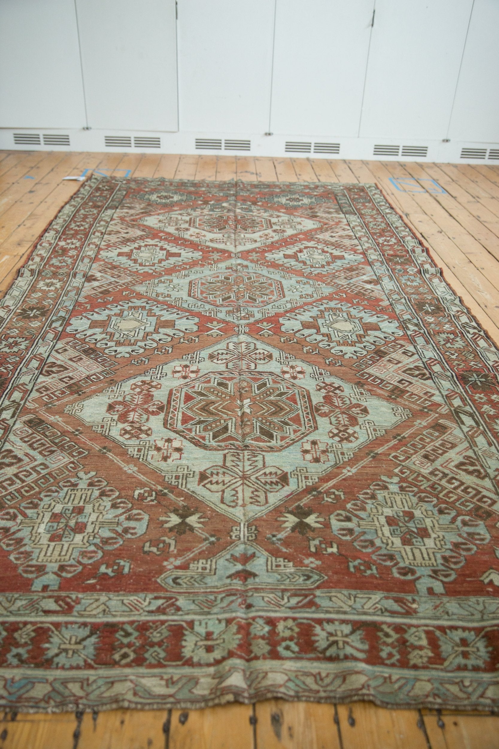 6.5x11.5 Vintage Distressed Soumac Design Carpet by Old New House® - product image 8 for Resin Society