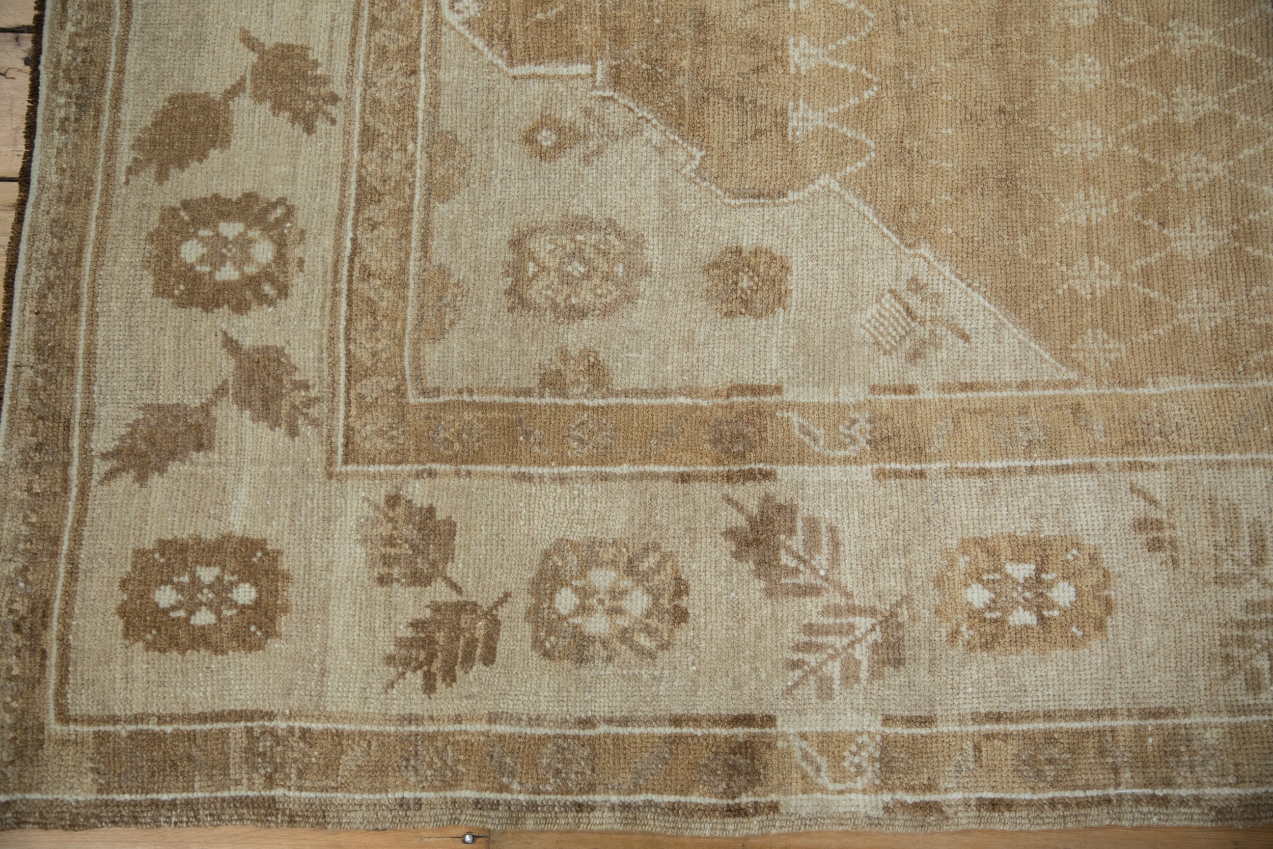 8x10.5 Vintage Distressed Kars Carpet by Old New House® - product image 6 for Resin Society