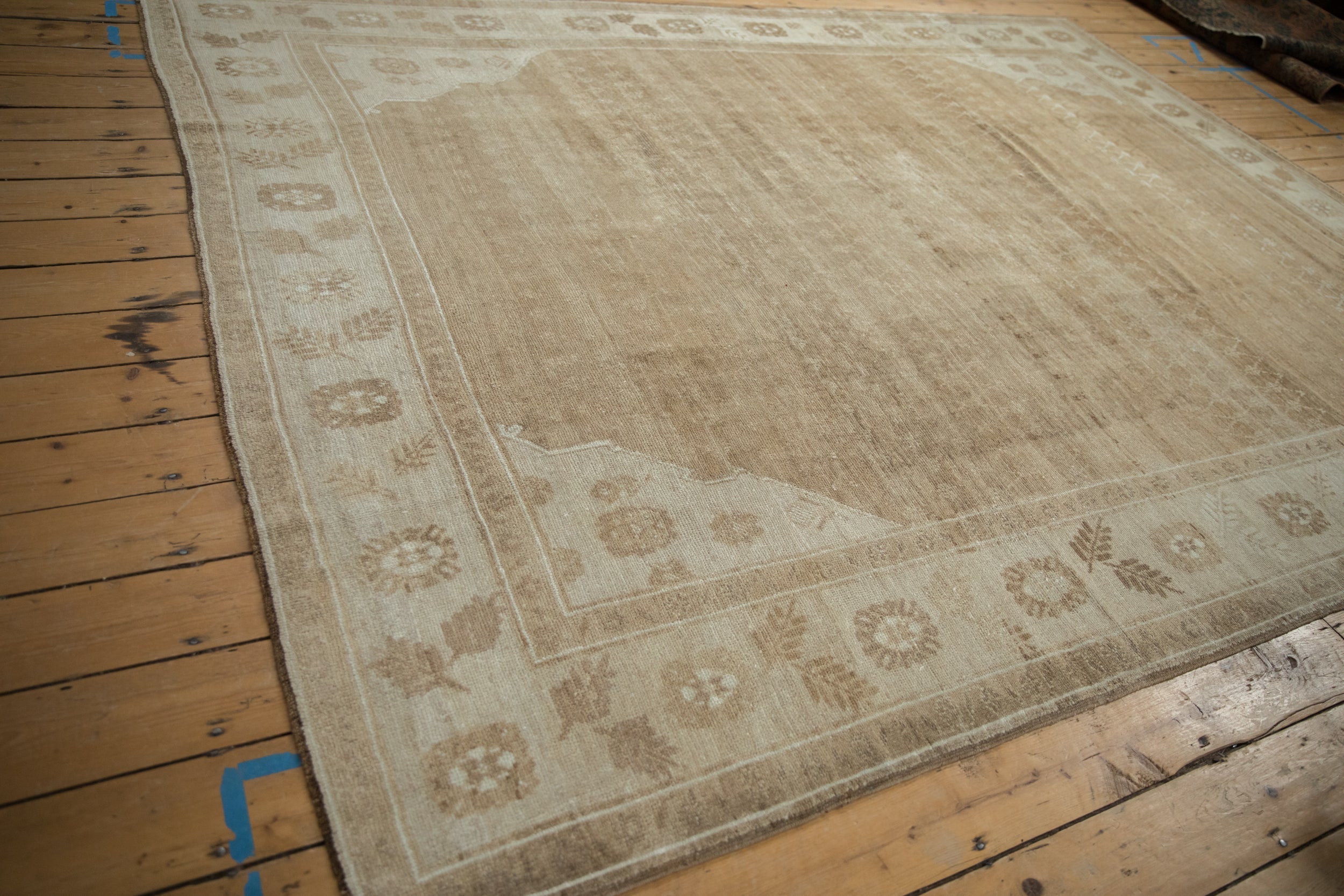 8x10.5 Vintage Distressed Kars Carpet by Old New House® - product image 10 for Resin Society
