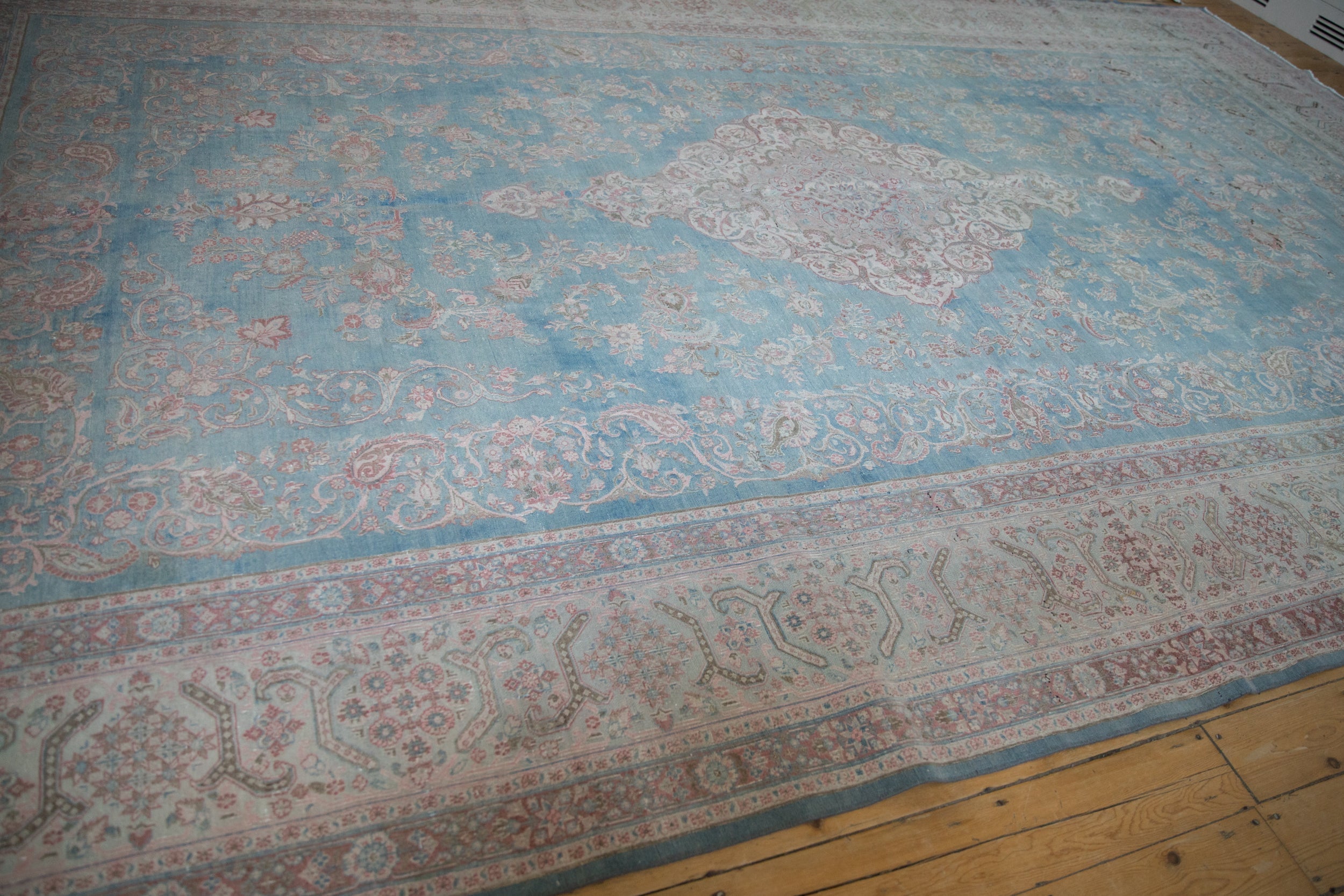 10x16.5 Vintage Distressed Meshed Carpet by Old New House® - product image 6 for Resin Society