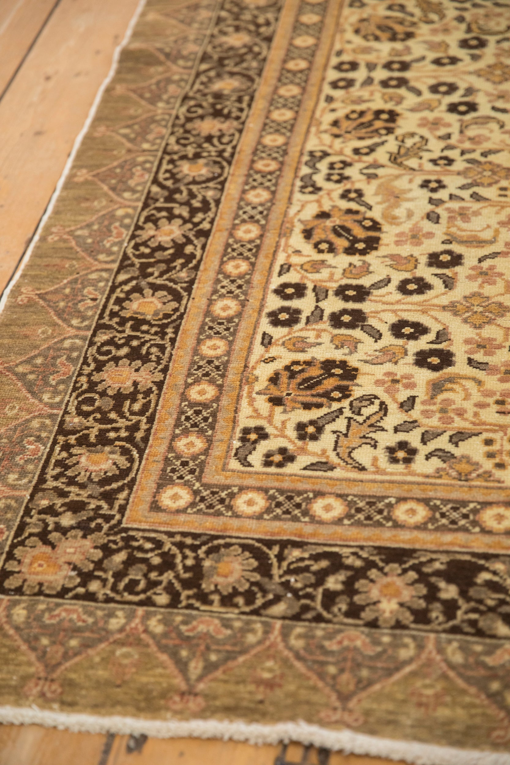 6.5x9.5 Vintage Kaisary Carpet by Old New House® - product image 7 for Resin Society