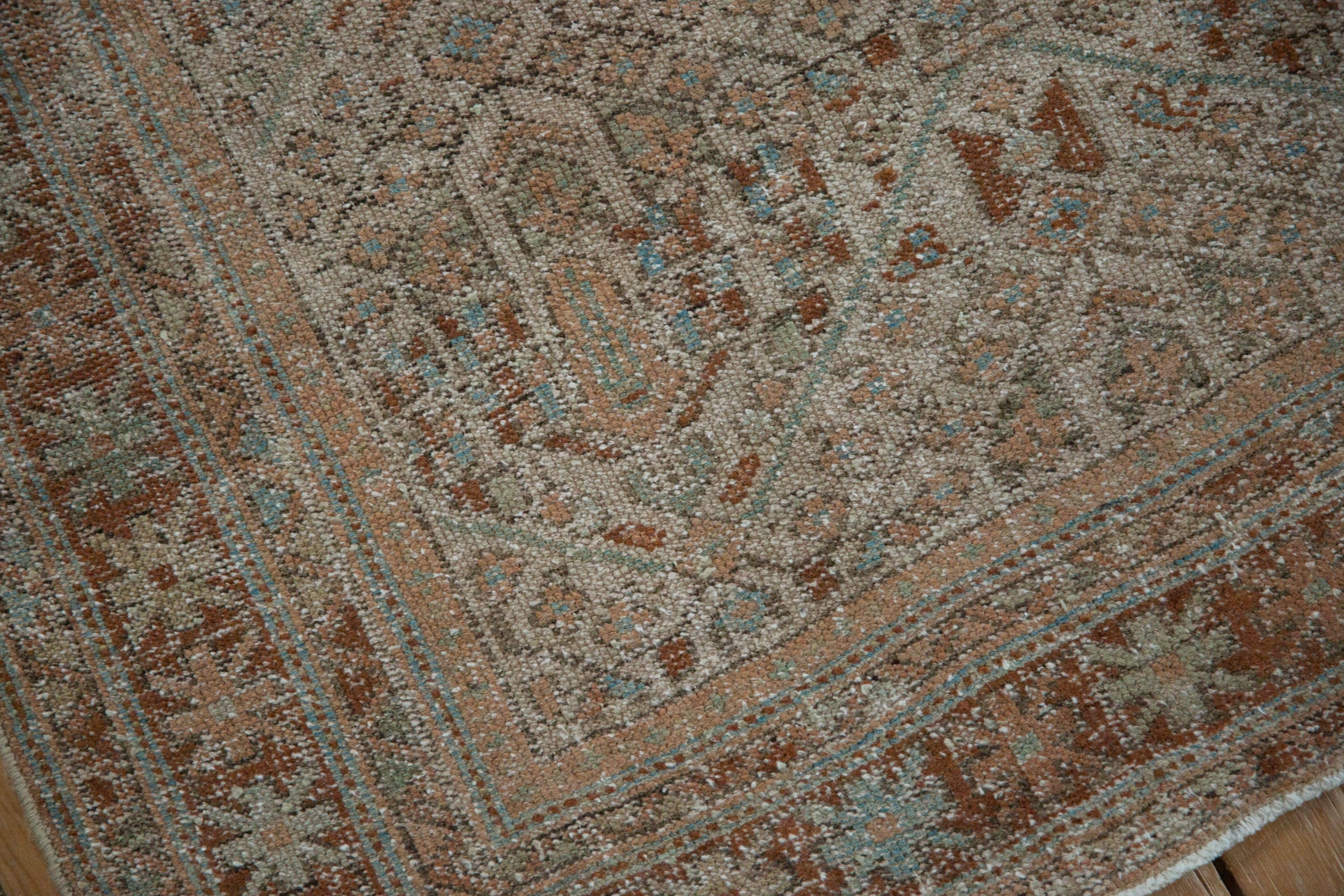 4x5.5 Vintage Distressed Mahal Rug by Old New House® - product image 7 for Resin Society
