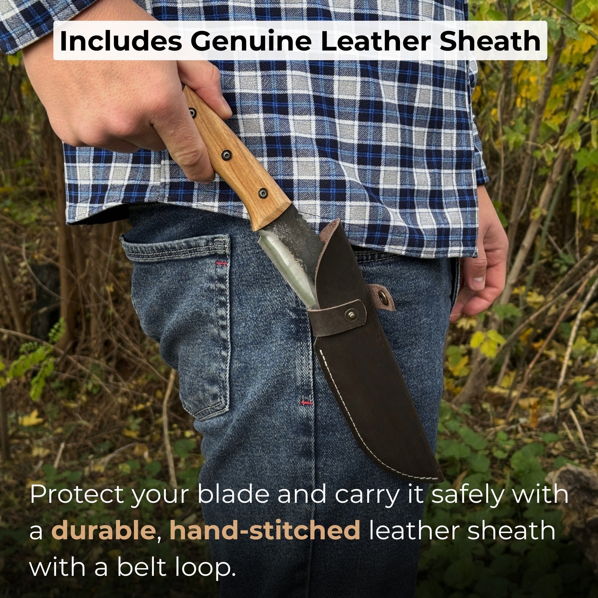 Hand-forged camping knife with 12.5 cm carbon steel blade and ash wood handle, with leather sheath