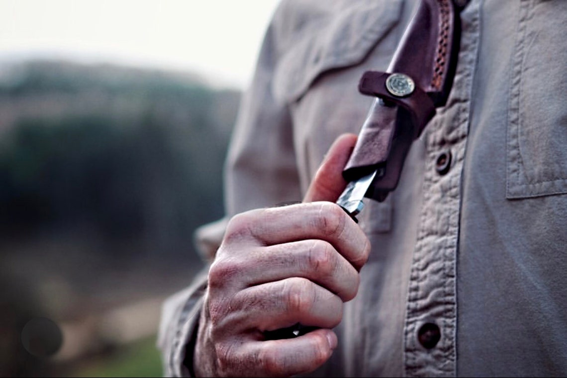 E3 Carbon 1080 neck knife with forged scales, MINI /ROSEWOOD GRIP BY TITAN TC-003 detail image - Resin Society