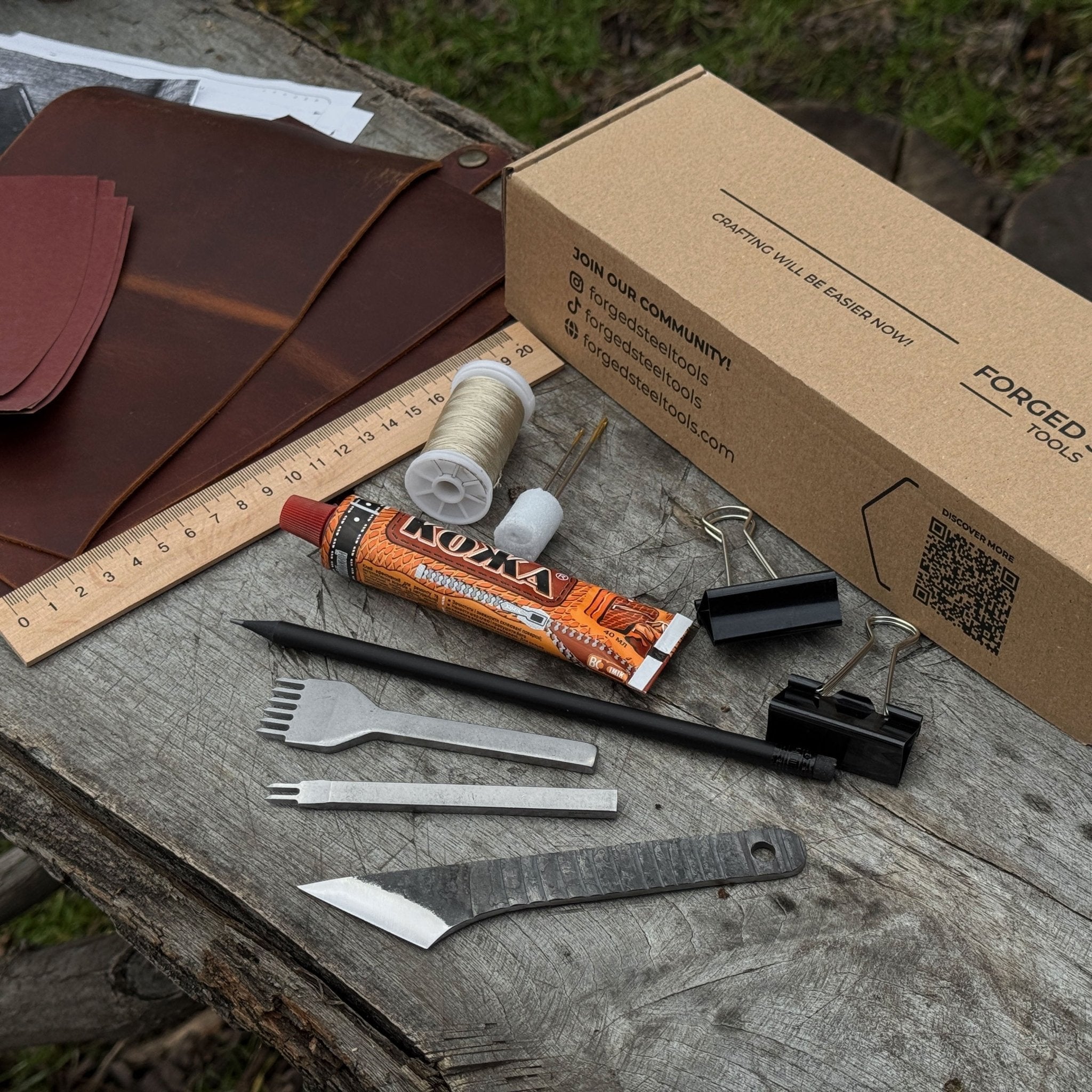 Leather Wallet DIY Kit with carbon steel tools and Crazy Horse leather pieces