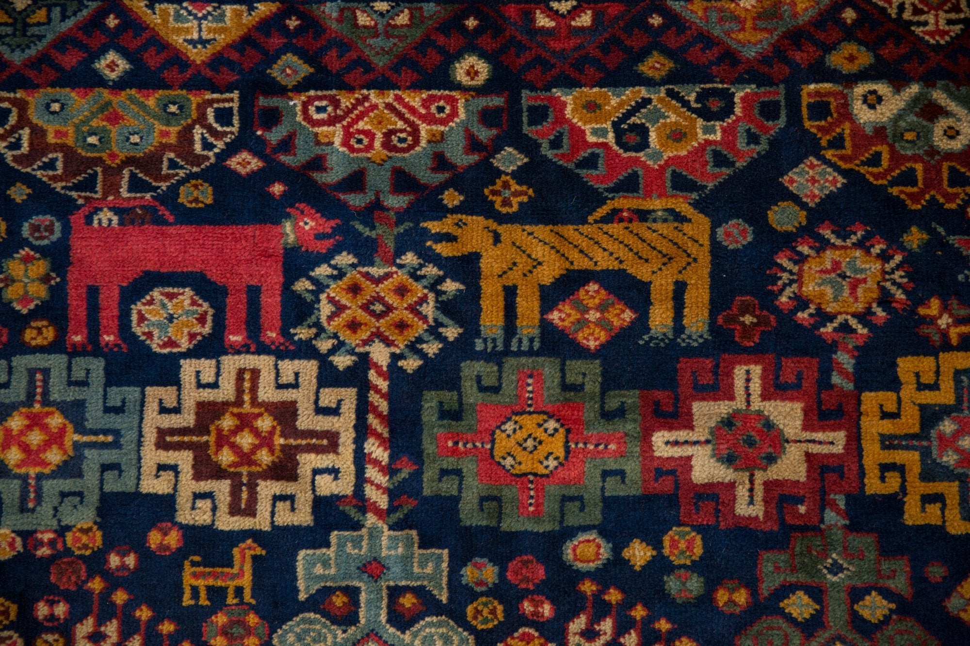 5.5x6.5 Vintage Indian Shiraz Design Carpet by Old New House® - product image 3 for Resin Society