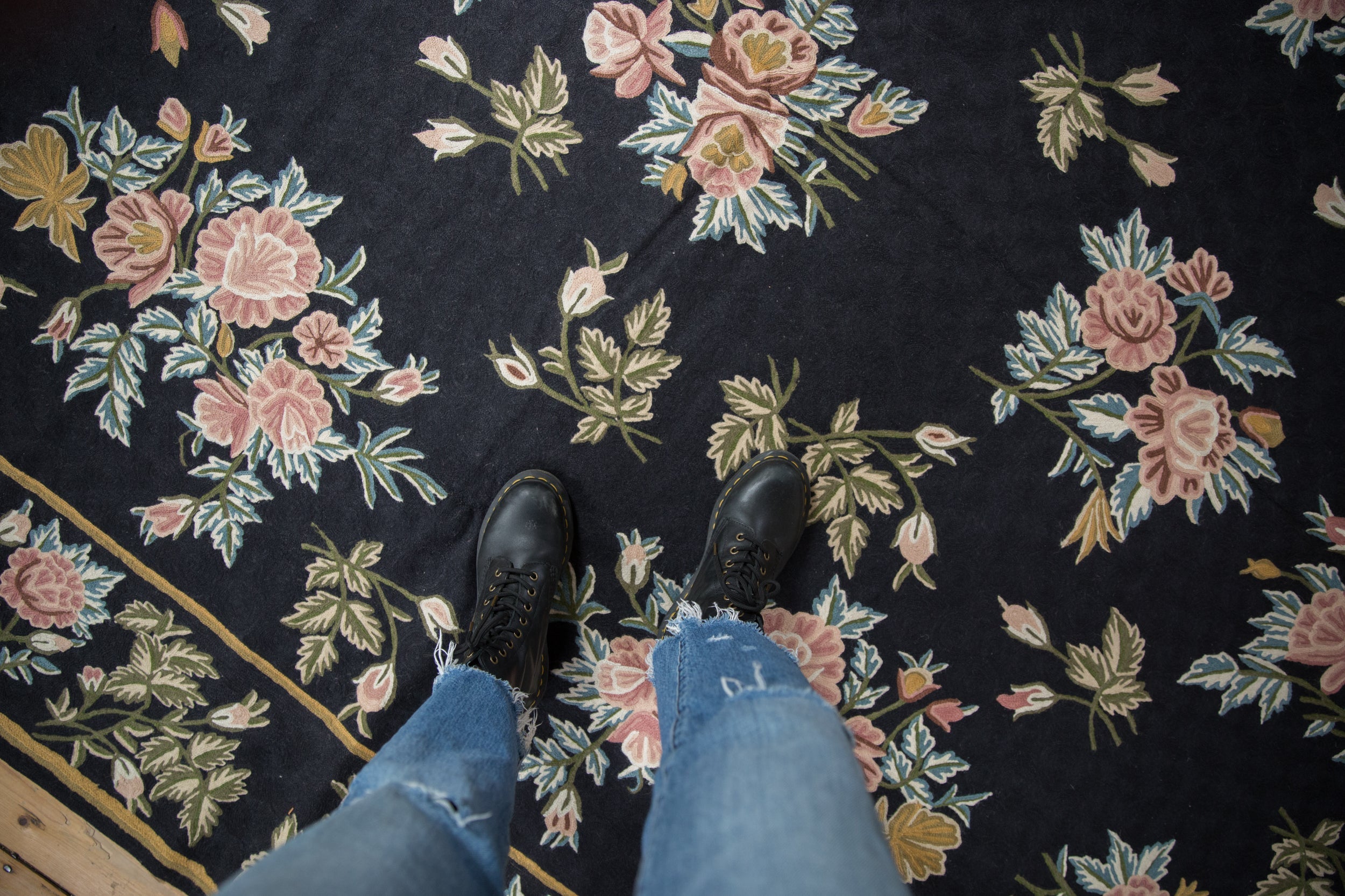 8x10.5 Vintage Chainstitch Carpet by Old New House® - product image 2 for Resin Society