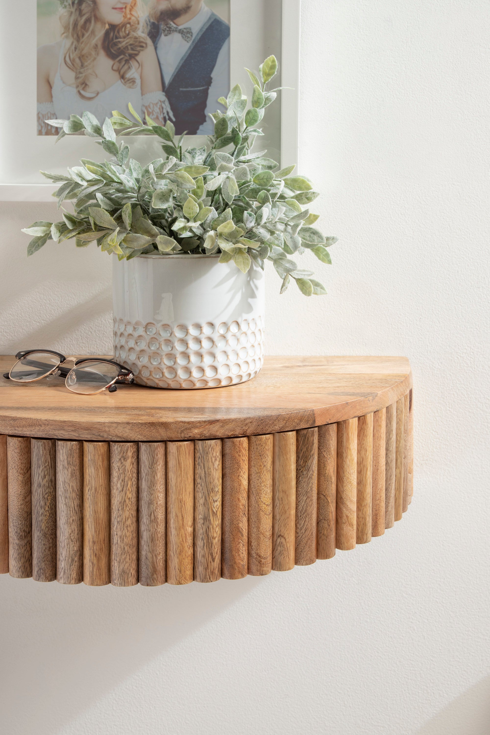 Reid Ribbed Floating Side Table