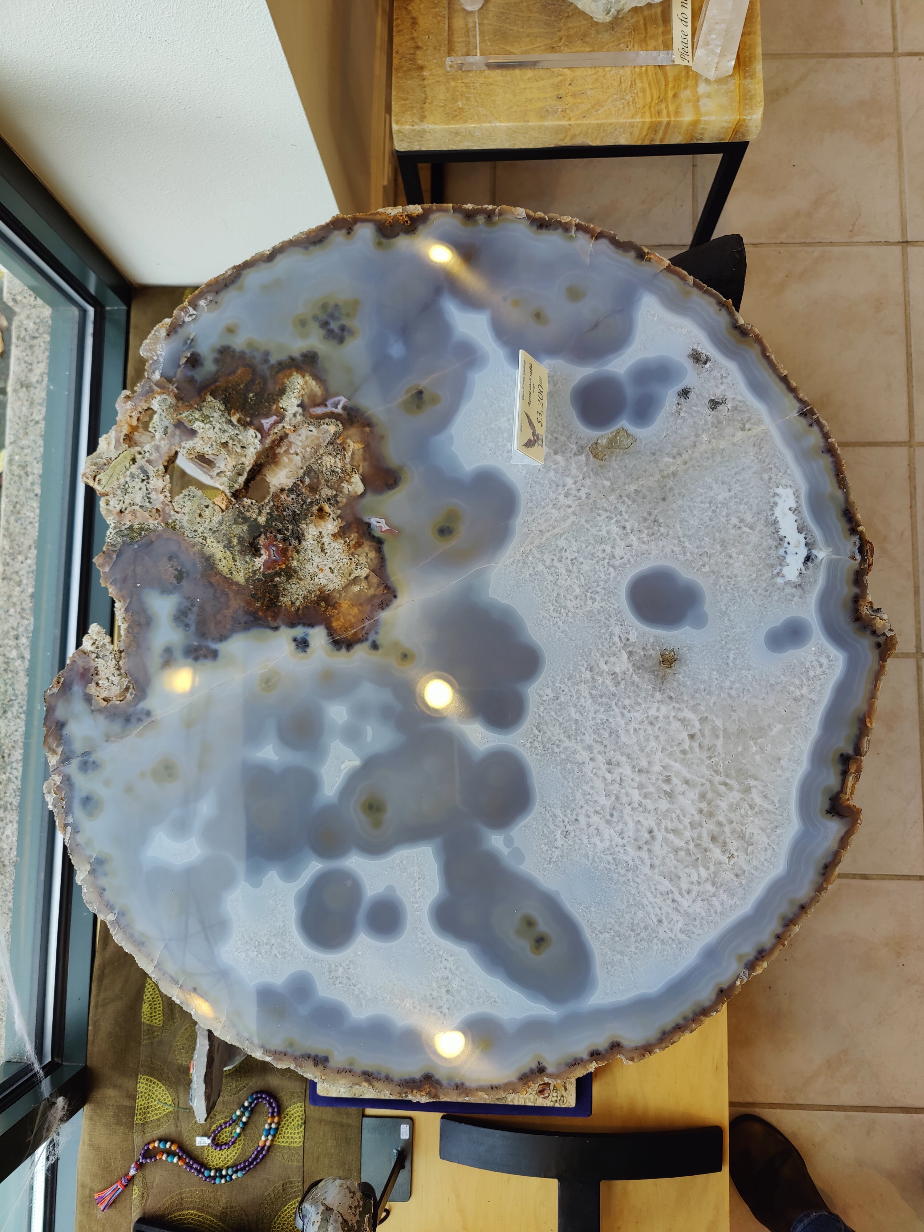 Agate Quartz Slab (XL) by Rare Earth Gallery - product image 2 for Resin Society