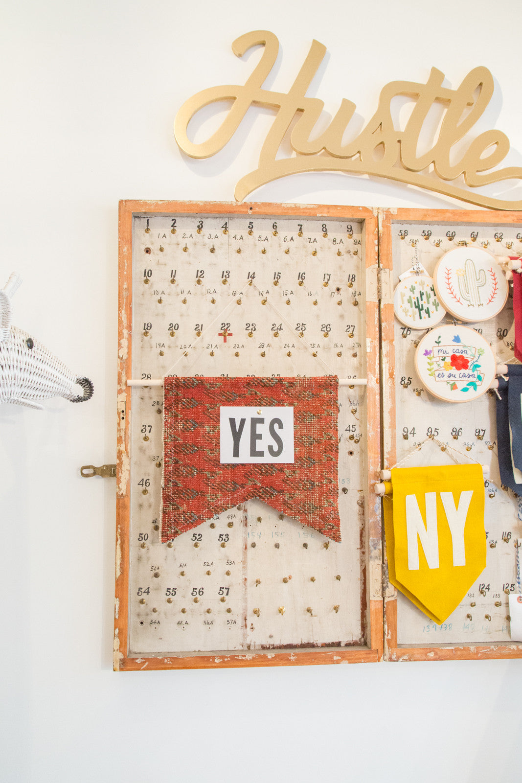 RUGLING 01 : Limited Edition Rug Cork Board Flag
