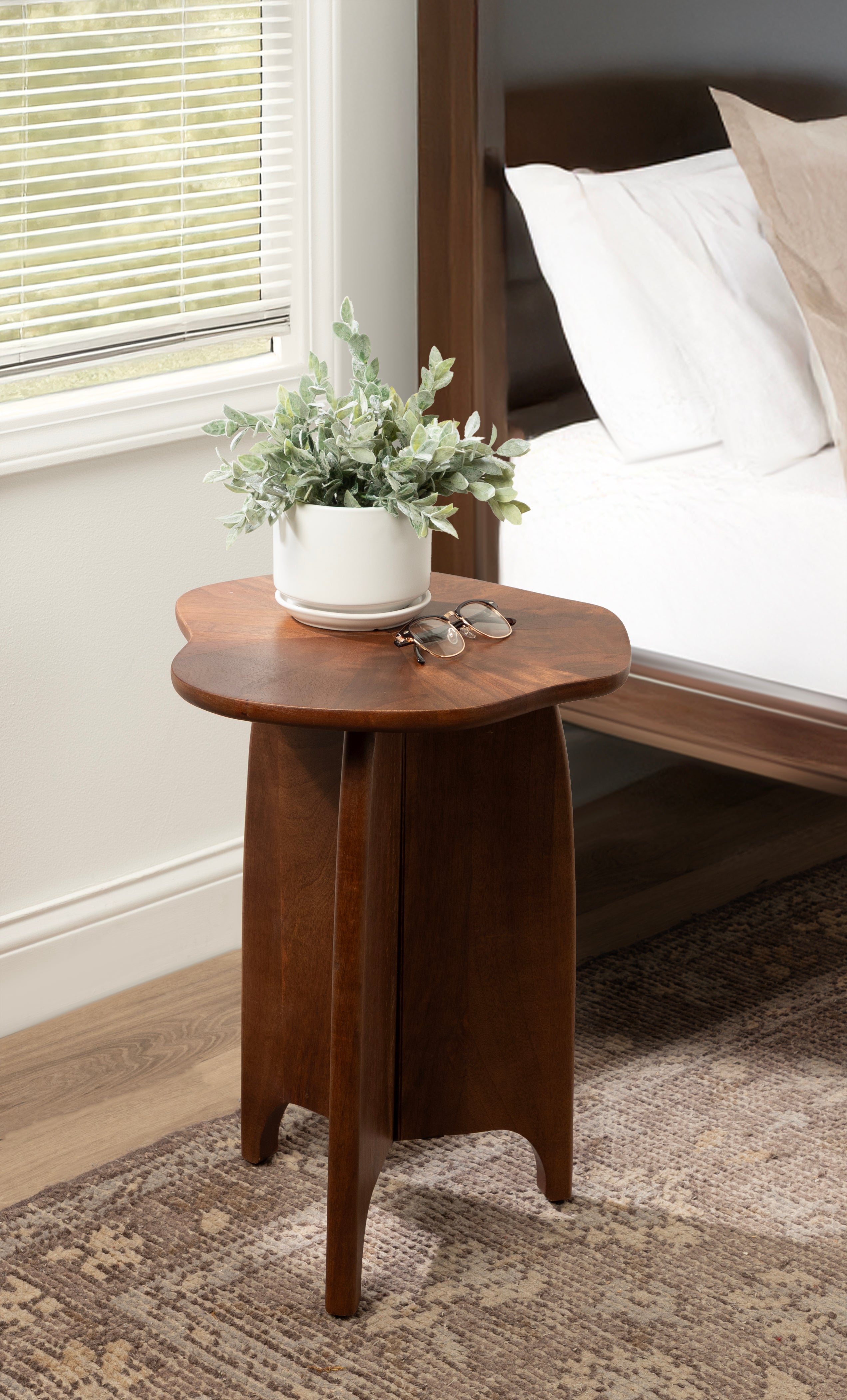 Kanna Wood Table