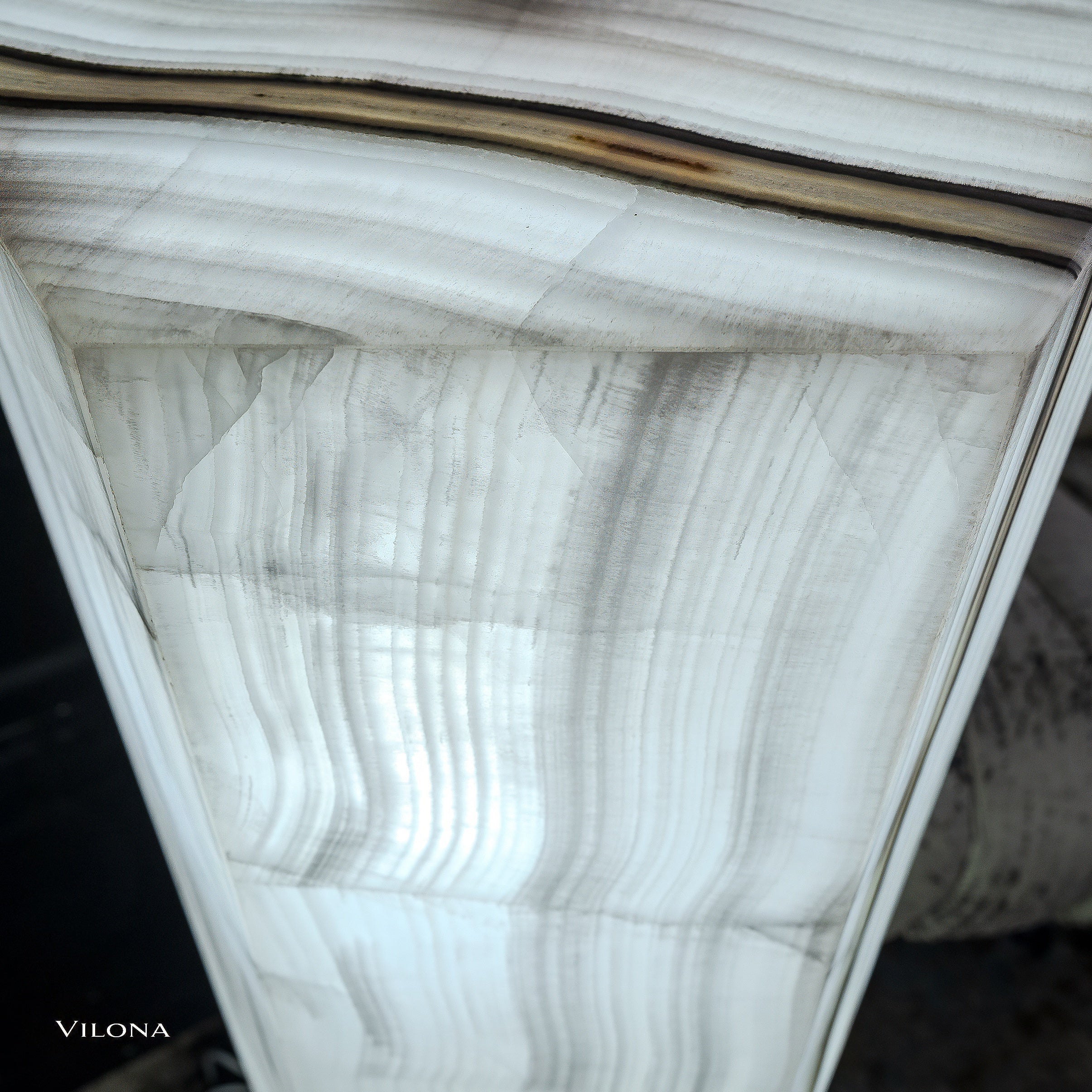 White Ice Onyx Floor Lamp - Small - 39.5"H x 13.5"W - Hexagon - #1 by Vilona Onyx - product image 7 for Resin Society
