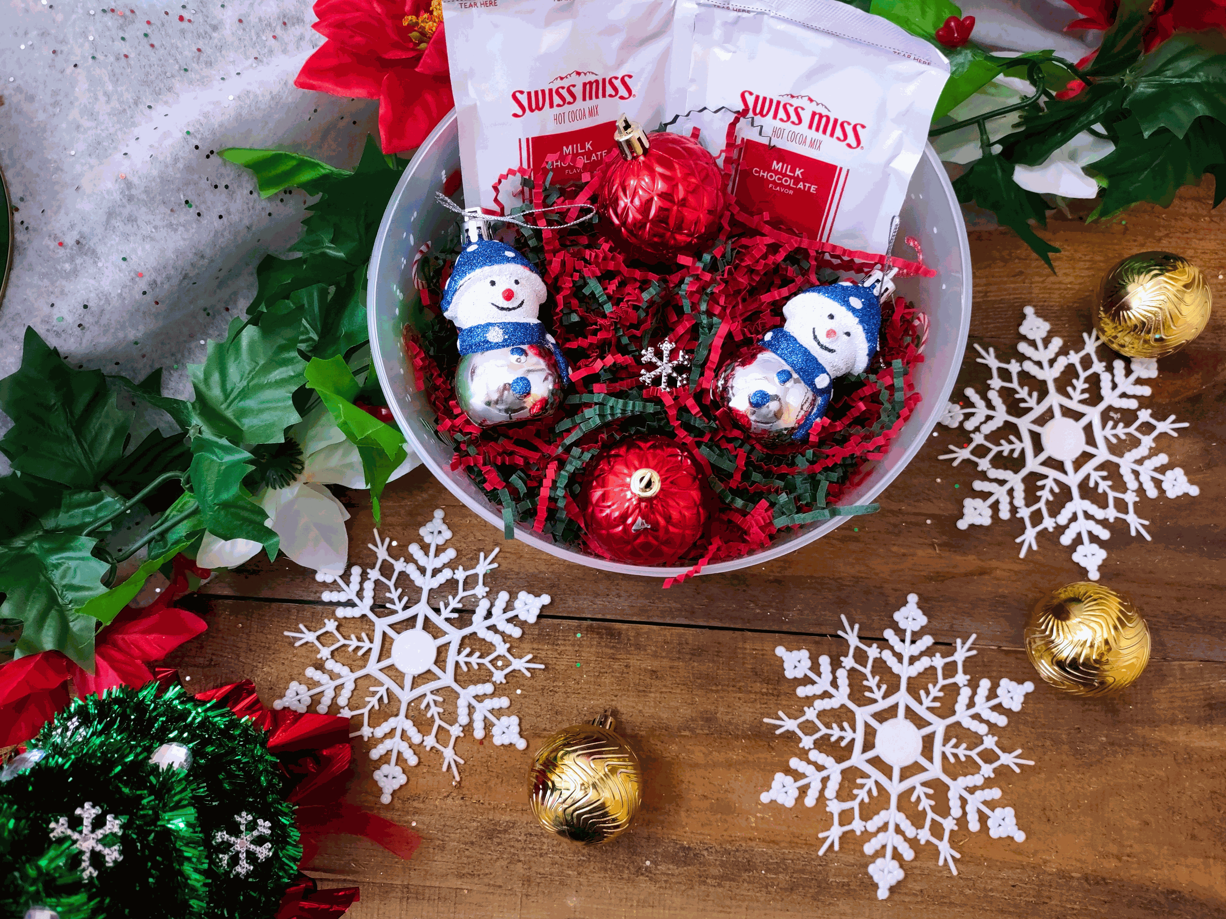 10 LB Christmas Crinkle Paper by CrinklePak - product image 3 for Resin Society