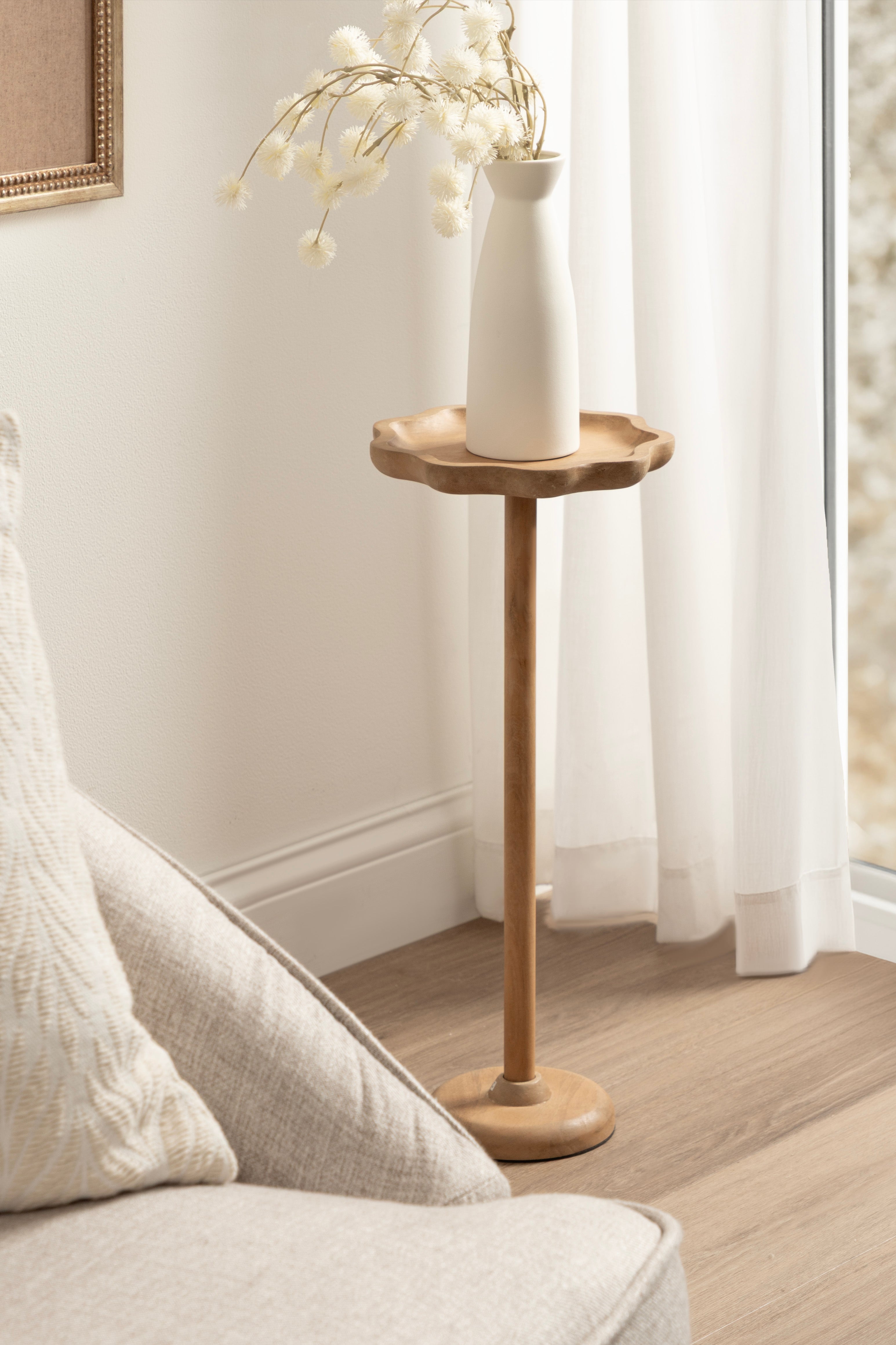 Alezar Scallop Wood Drink Table