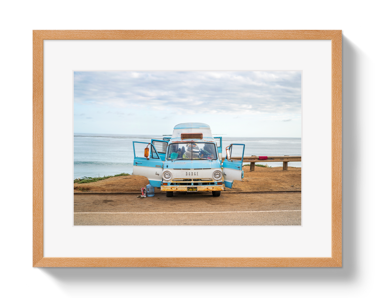 Vagabond Bus by Johnny Vacay - product image 3 for Resin Society