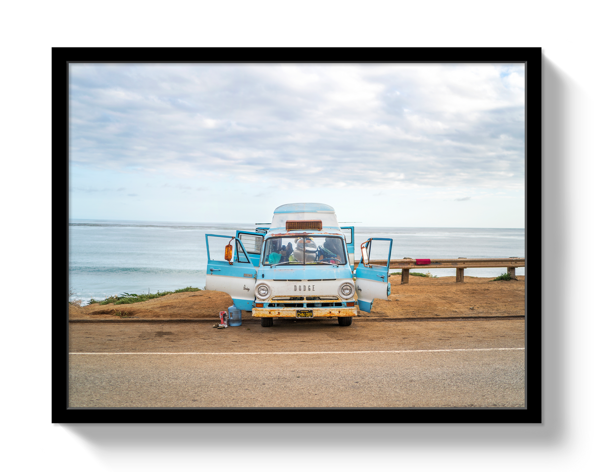 Vagabond Bus by Johnny Vacay - product image 4 for Resin Society