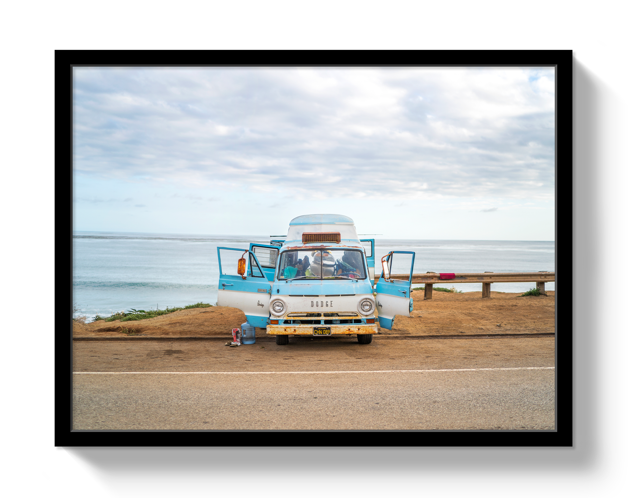 Vagabond Bus by Johnny Vacay - product image 4 for Resin Society