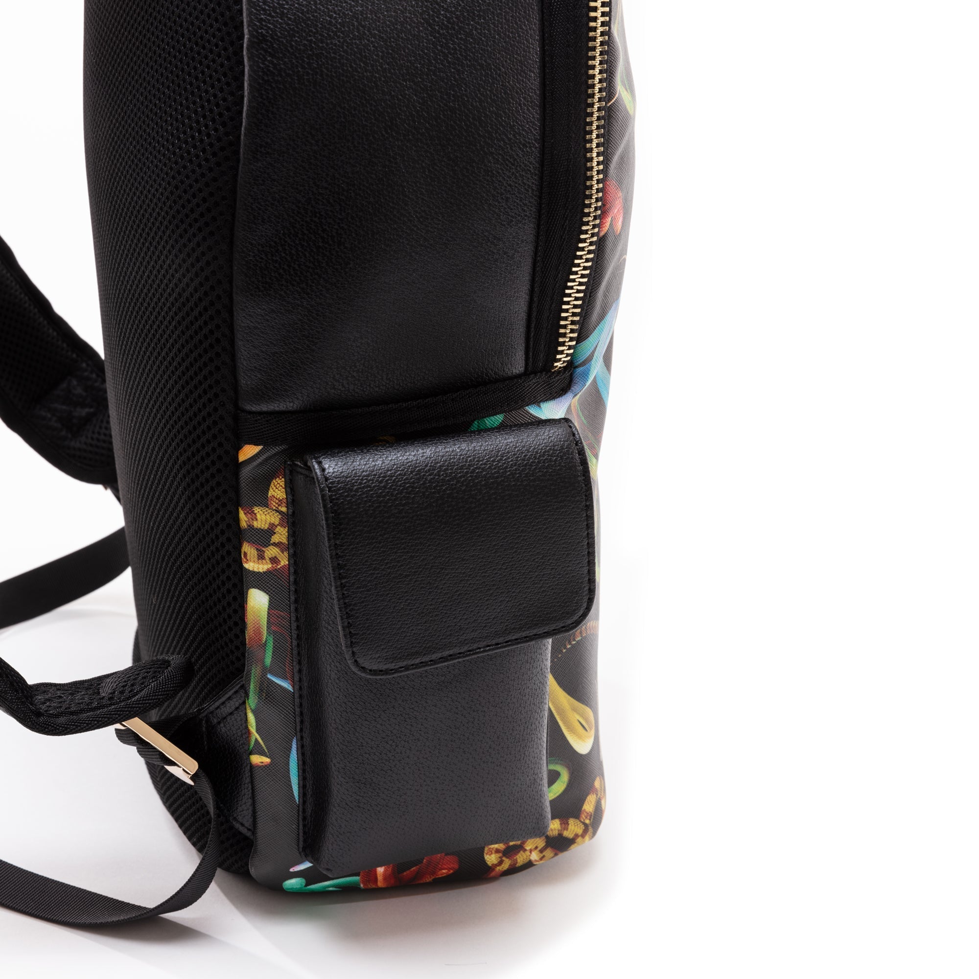 Travel Kit Rucksack Snakes by DEKOR - product image 5 for Resin Society