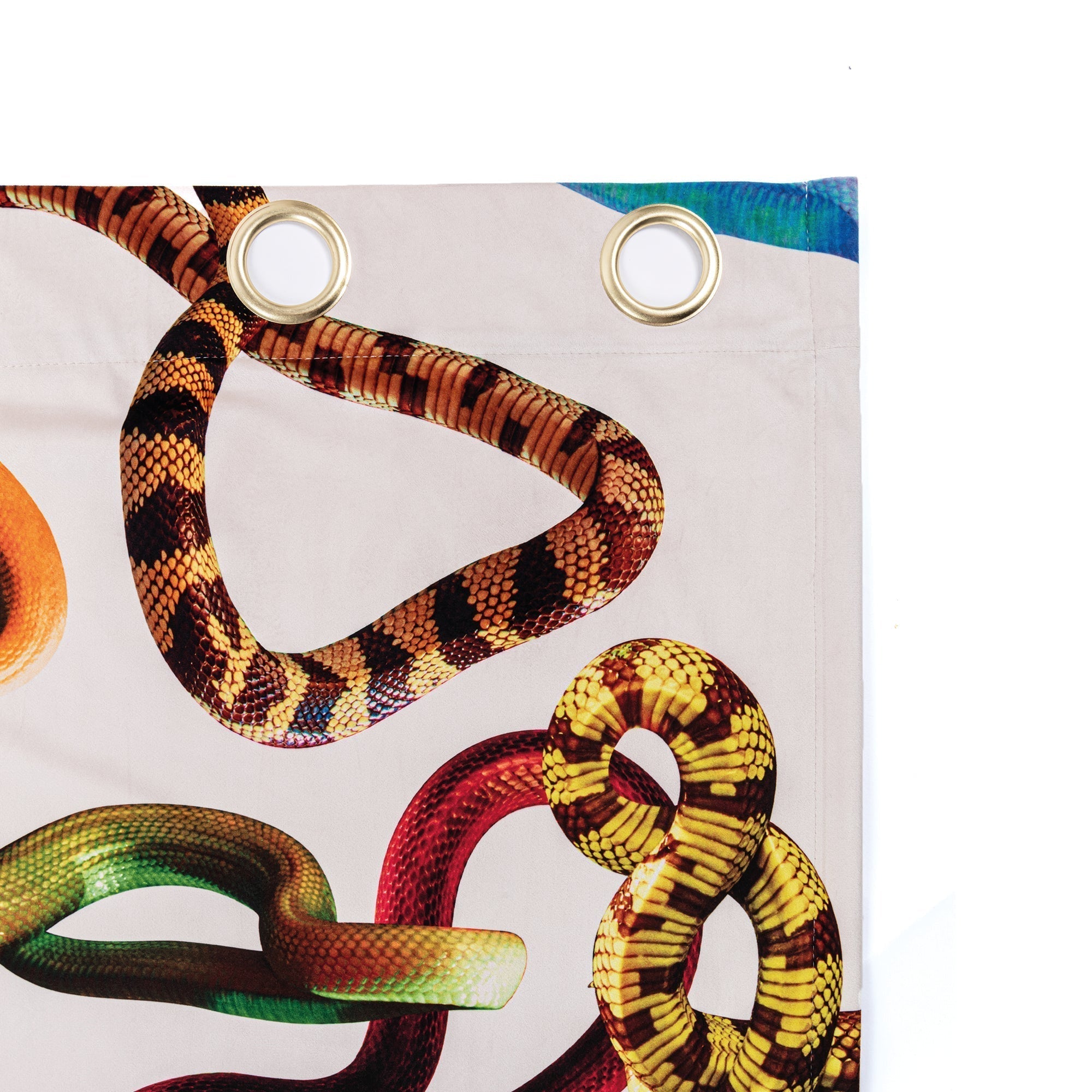 Curtain Snakes White detail image - Resin Society