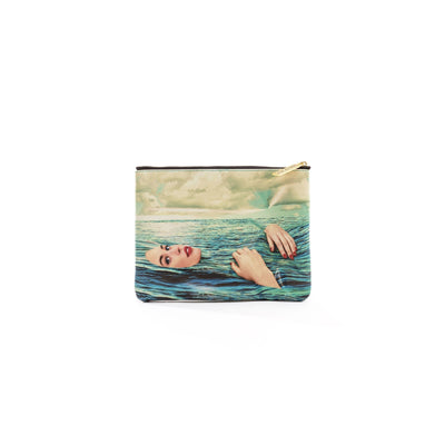 Case Seagirl 21 x 15,5 detail image - Resin Society